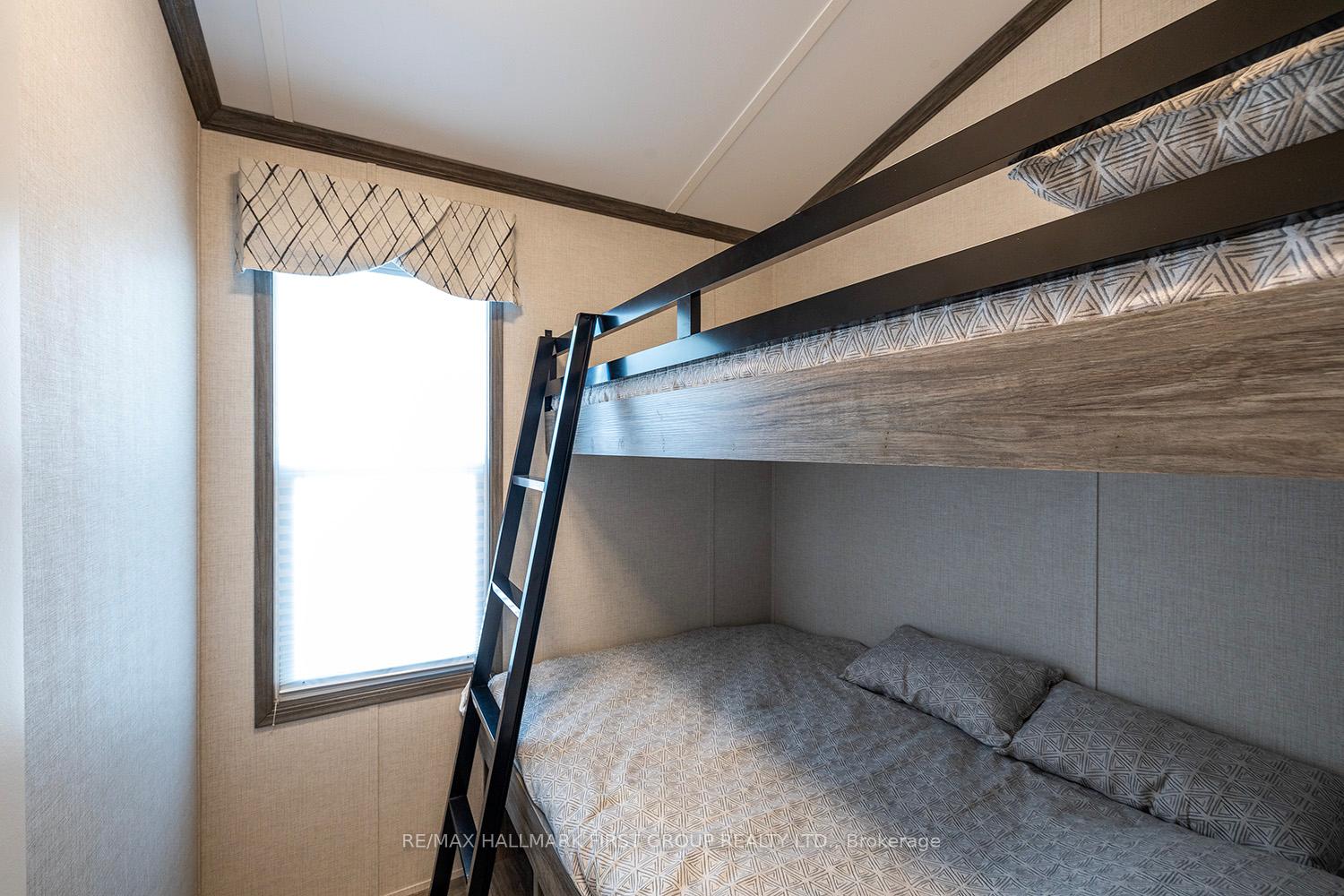Photo 15 of Unit #338, 225 Platten Boulevard, Scugog, Rural Scugog — HOMEH