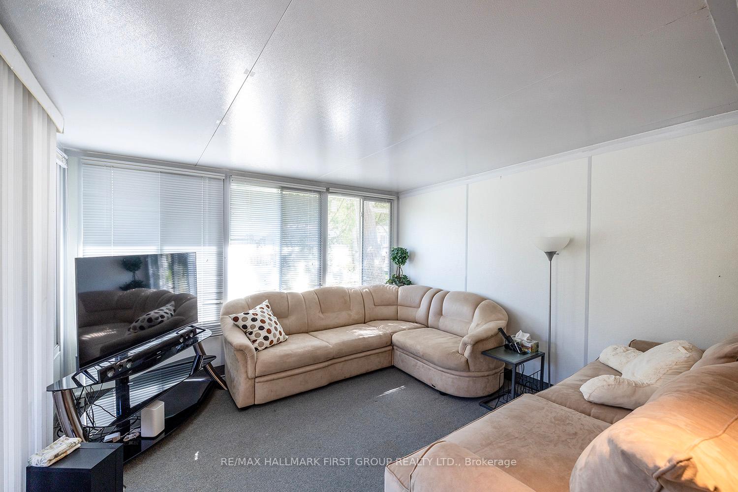 Photo 18 of Unit #338, 225 Platten Boulevard, Scugog, Rural Scugog — HOMEH
