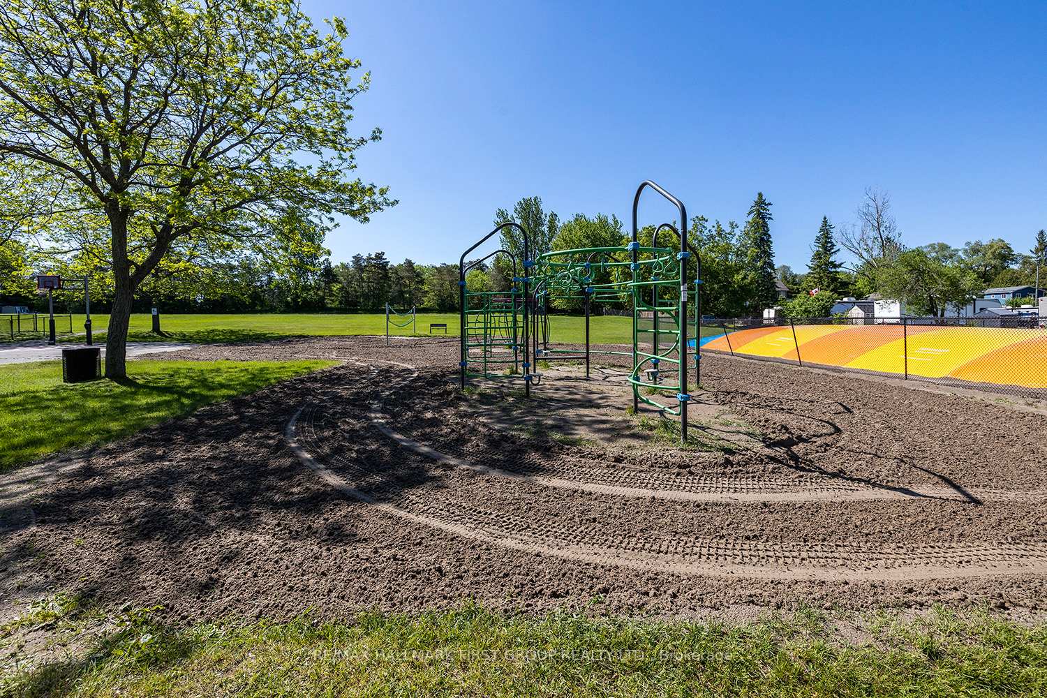 Photo 25 of Unit #338, 225 Platten Boulevard, Scugog, Rural Scugog — HOMEH