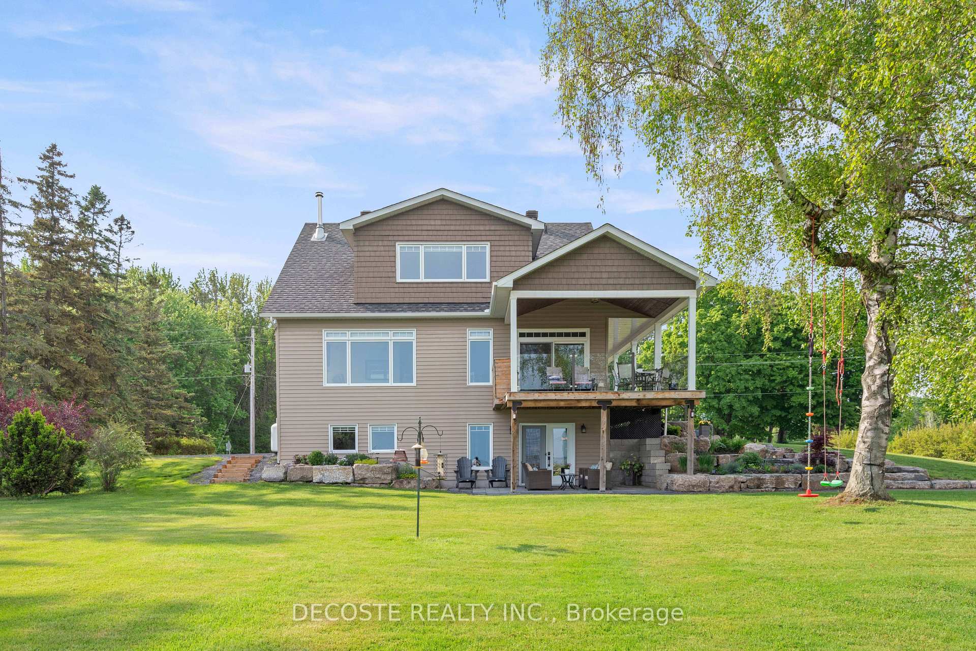 Photo 3 of 20198 County 2 Road, South Glengarry, South Glengarry (Charlottenburgh) Twp — HOMEH