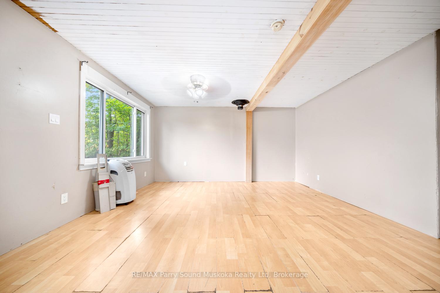 Photo 8 of 1163A Lake Joseph Road, Seguin — HOMEH
