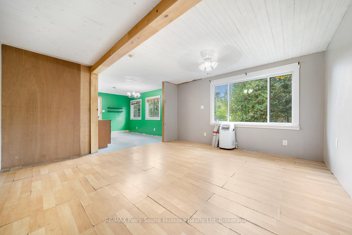 Photo 9 of 1163A Lake Joseph Road, Seguin — HOMEH