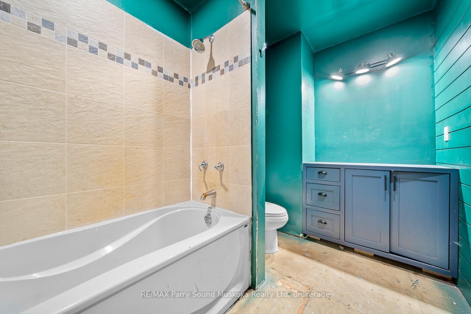Photo 13 of 1163A Lake Joseph Road, Seguin — HOMEH