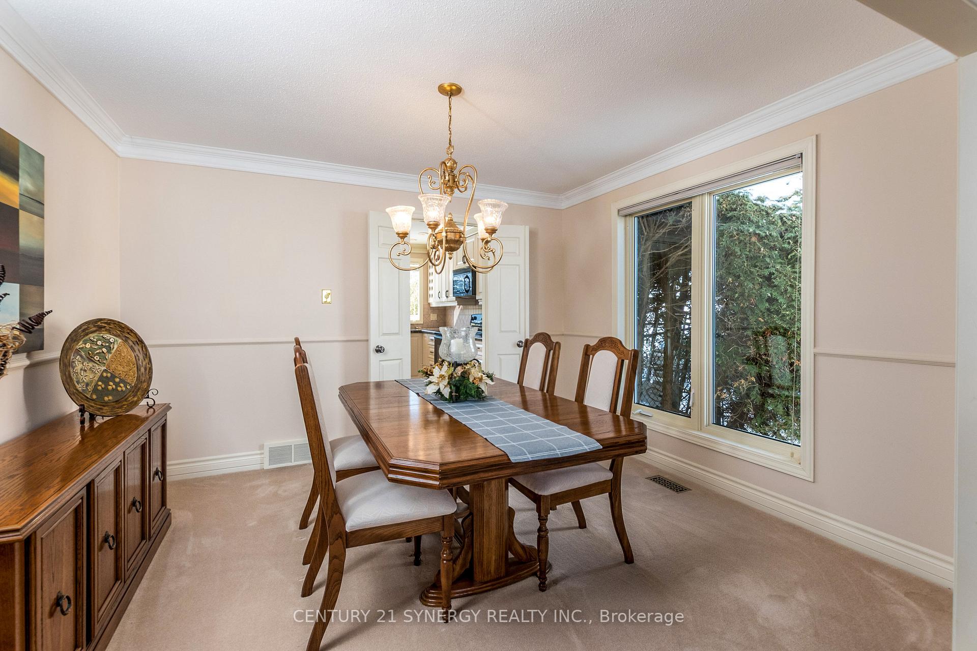 Photo 9 of 7 Ardell Grove S, Ottawa, Craig Henry/Woodvale — HOMEH