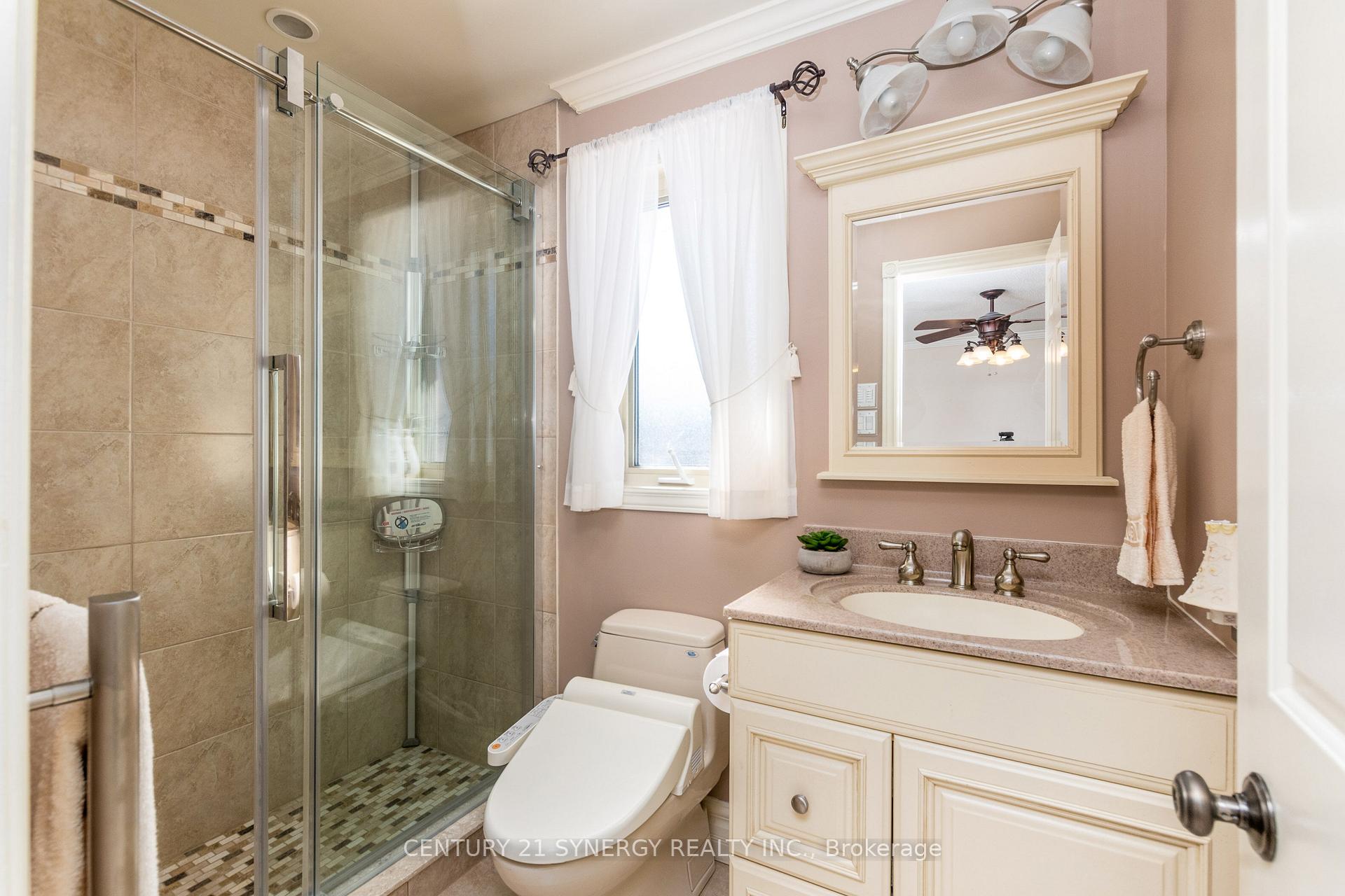 Photo 24 of 7 Ardell Grove S, Ottawa, Craig Henry/Woodvale — HOMEH