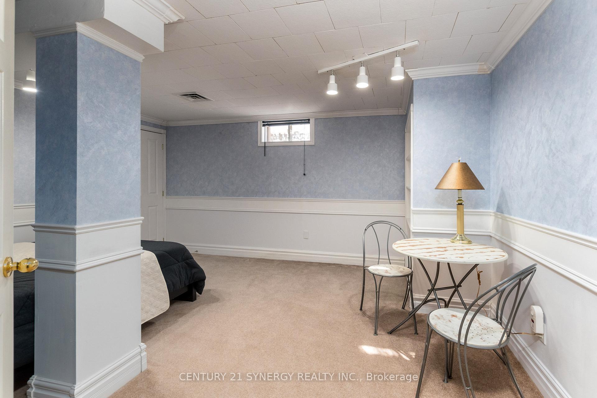 Photo 35 of 7 Ardell Grove S, Ottawa, Craig Henry/Woodvale — HOMEH