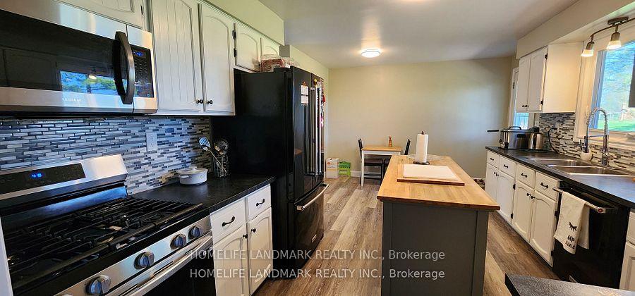 Photo 9 of 41 Pettet Drive, Scugog, Rural Scugog — HOMEH