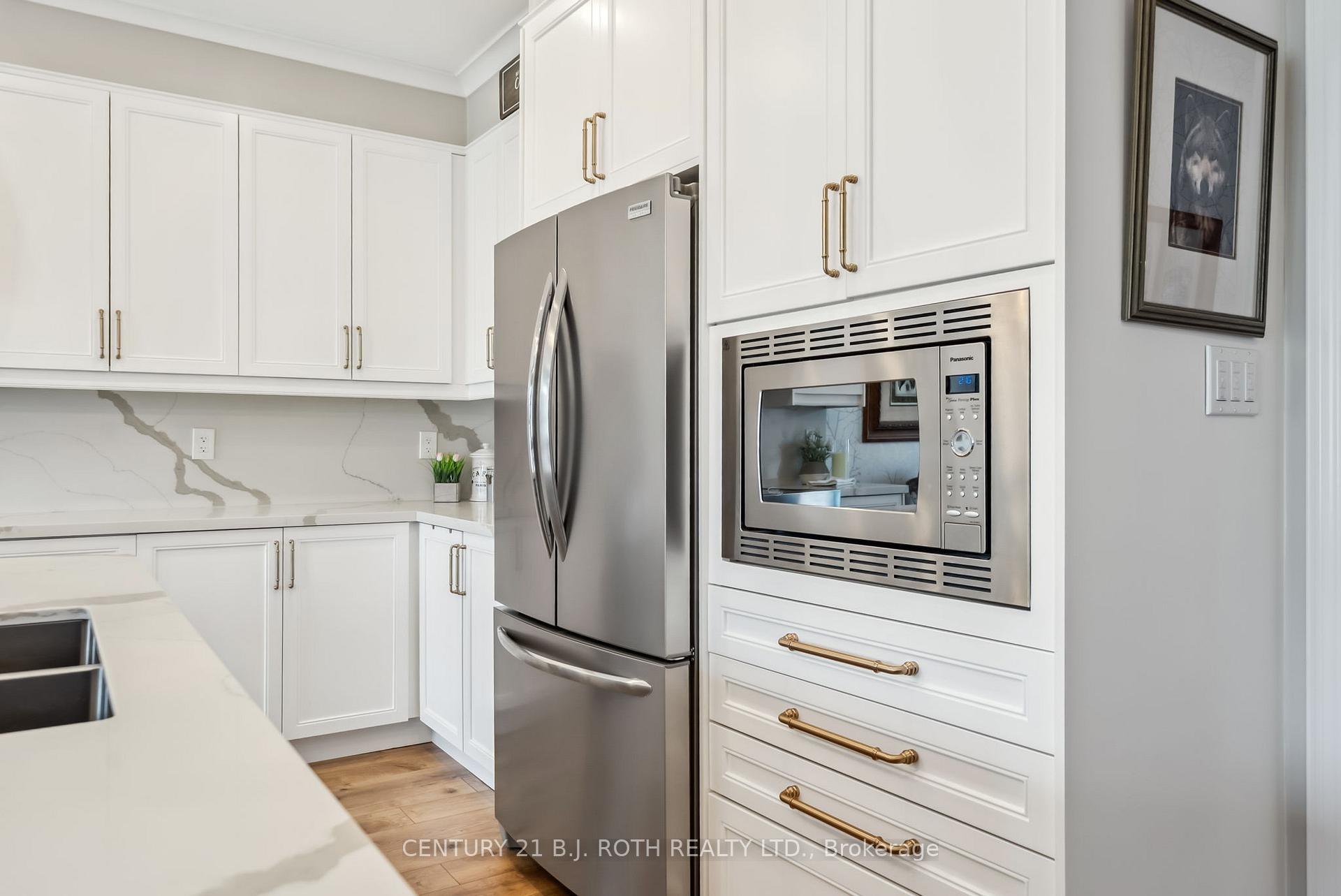 Photo 9 of 40 Glenhaven Court, Scugog, Port Perry — HOMEH