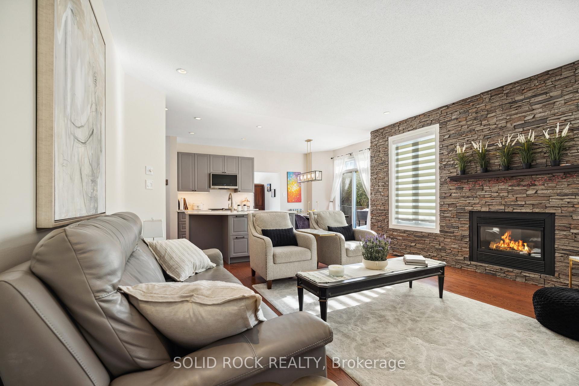 Photo 5 of 18 Manorgate Place, Ottawa, Craig Henry/Woodvale — HOMEH