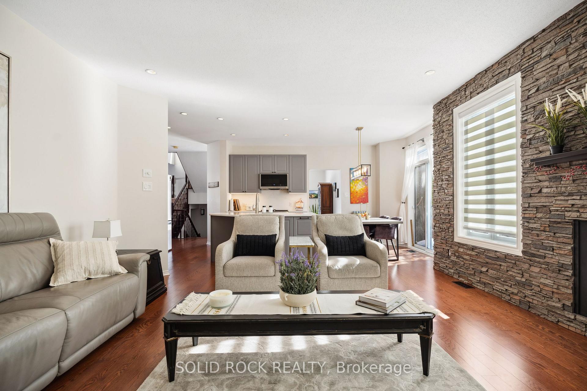 Photo 7 of 18 Manorgate Place, Ottawa, Craig Henry/Woodvale — HOMEH