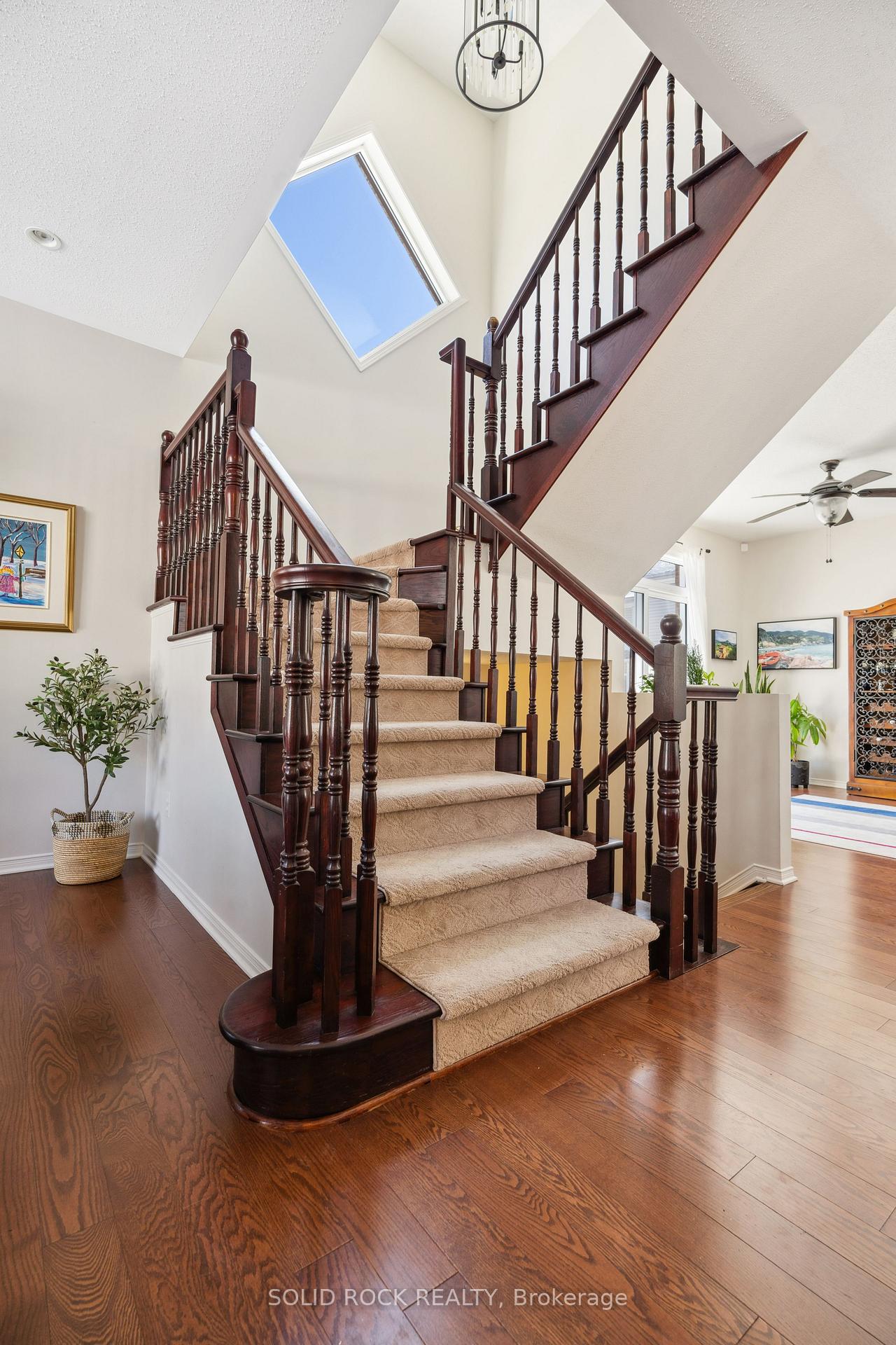 Photo 16 of 18 Manorgate Place, Ottawa, Craig Henry/Woodvale — HOMEH