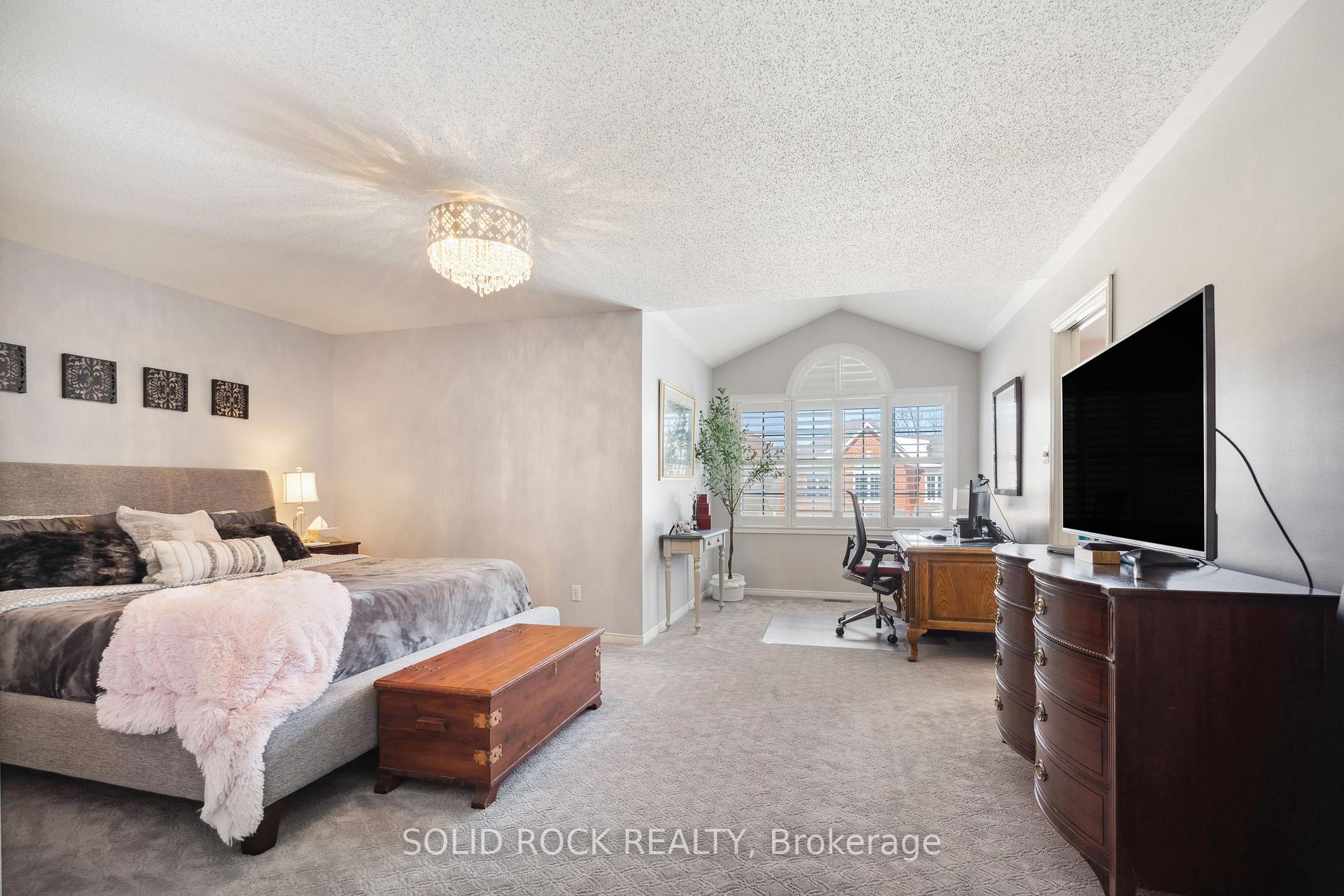 Photo 21 of 18 Manorgate Place, Ottawa, Craig Henry/Woodvale — HOMEH