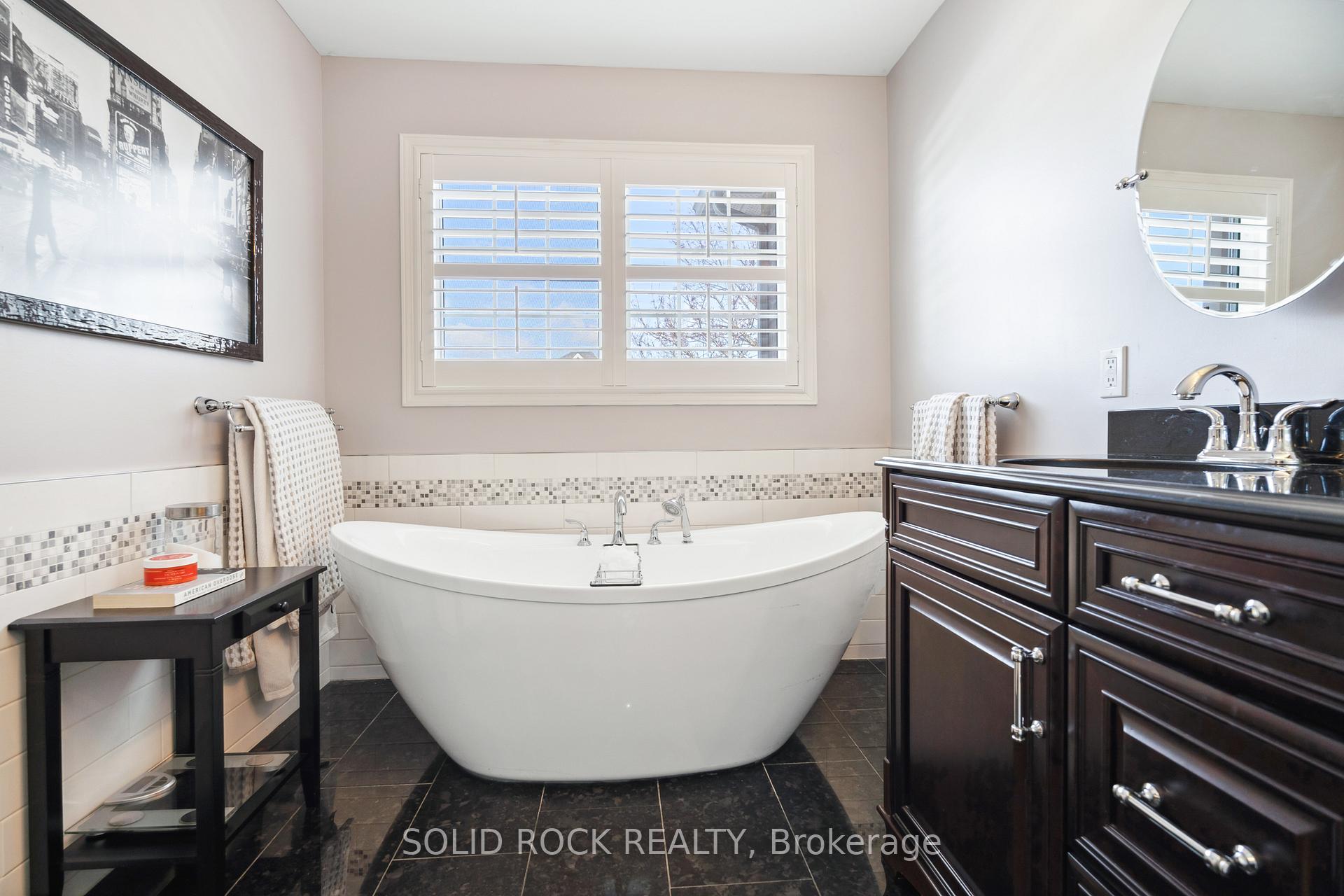 Photo 24 of 18 Manorgate Place, Ottawa, Craig Henry/Woodvale — HOMEH