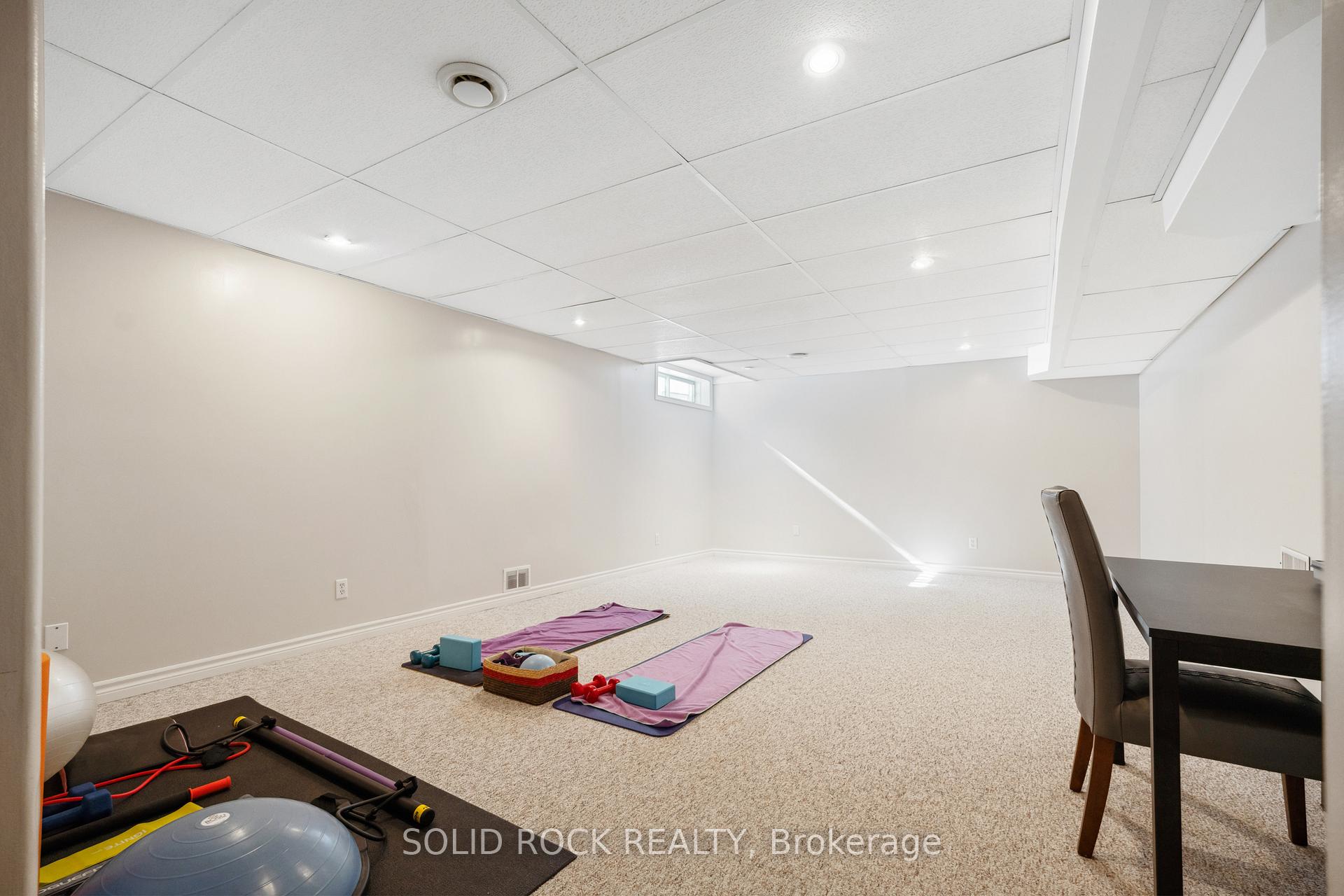 Photo 25 of 18 Manorgate Place, Ottawa, Craig Henry/Woodvale — HOMEH