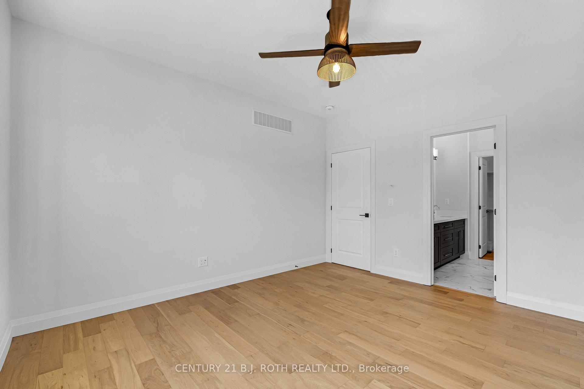 Photo 21 of 129 Brandon Avenue, Severn, Coldwater — HOMEH
