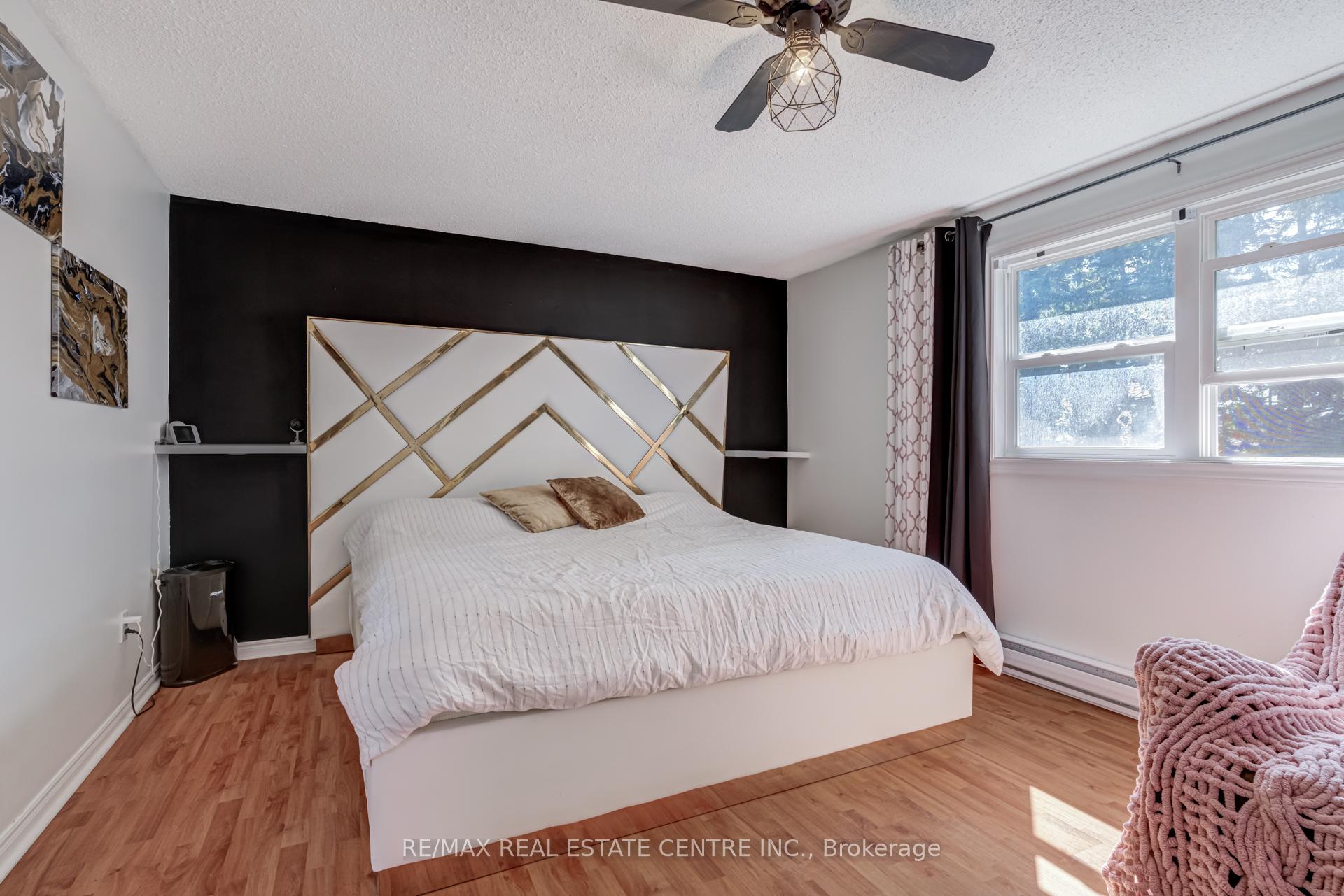 Photo 27 of 521 Pineview Gardens, Shelburne — HOMEH