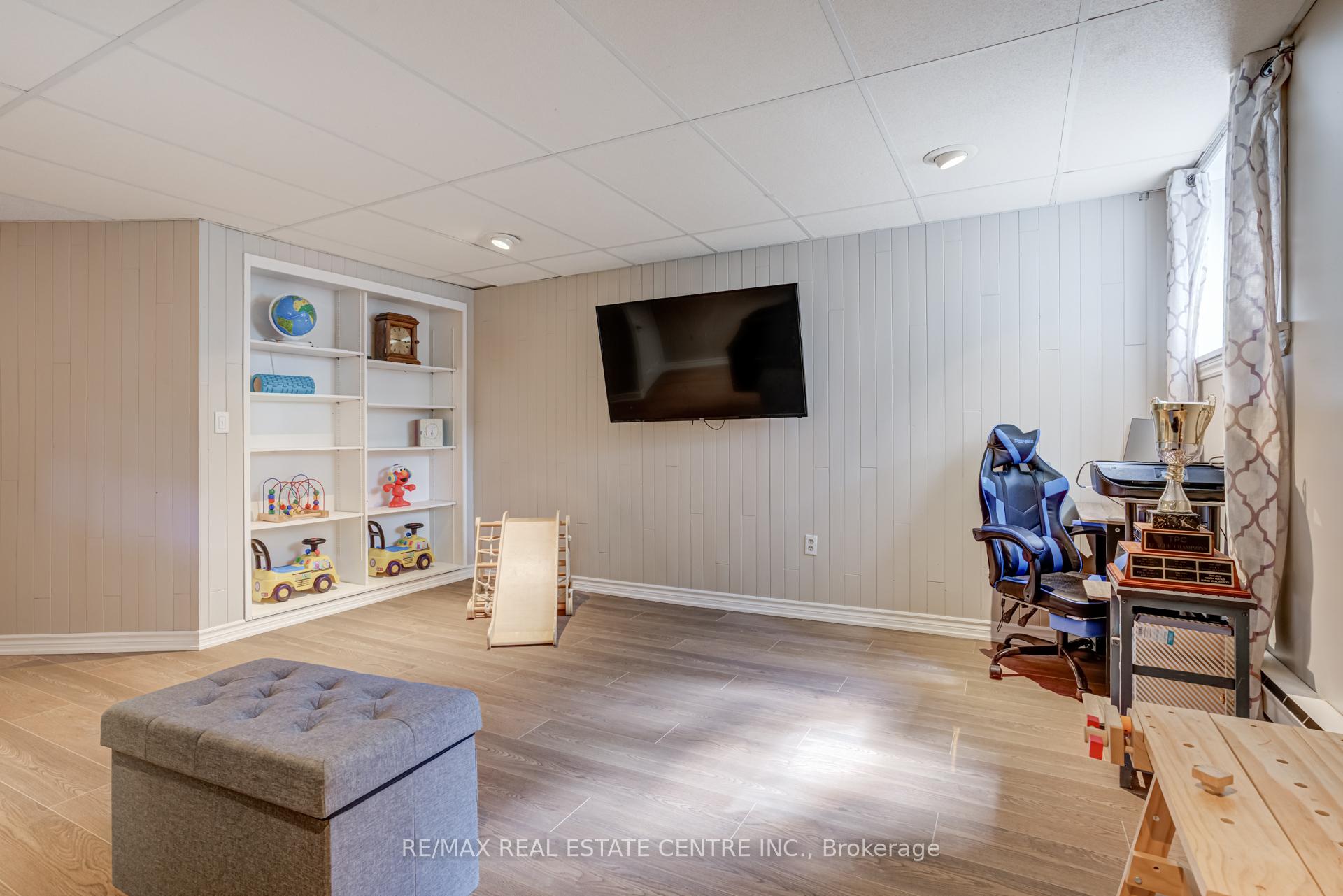 Photo 39 of 521 Pineview Gardens, Shelburne — HOMEH