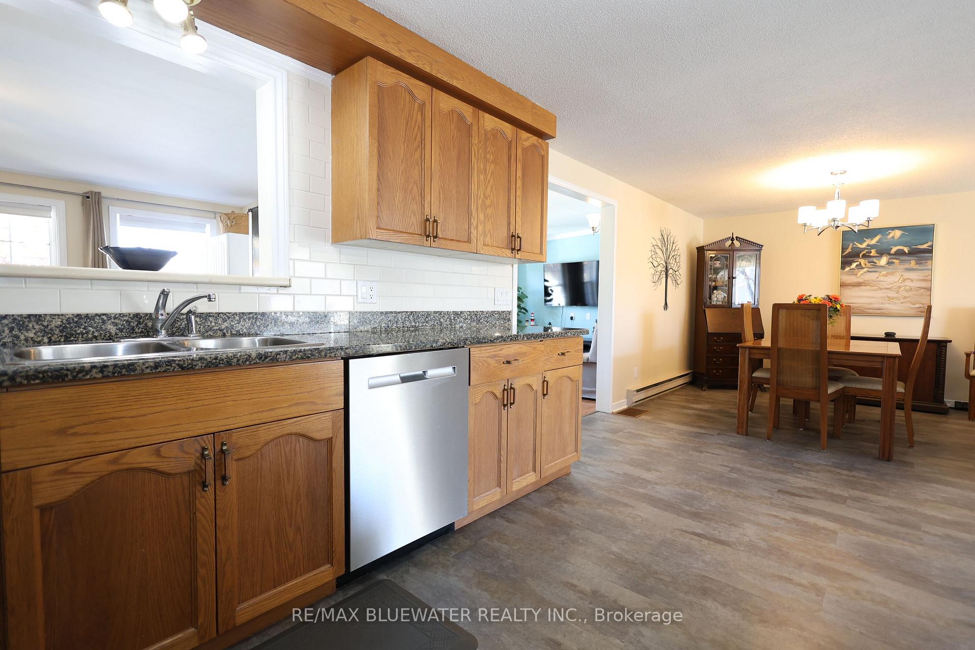 Photo 19 of 383 Augusta Crescent, South Huron, Stephen — HOMEH