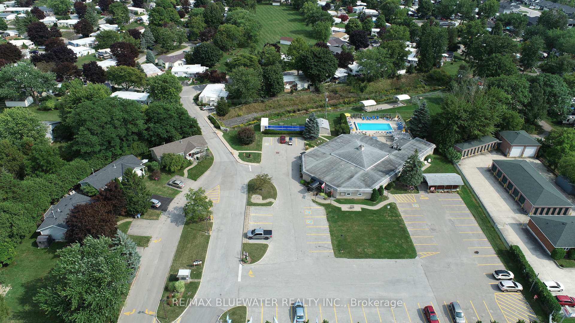 Photo 45 of 383 Augusta Crescent, South Huron, Stephen — HOMEH