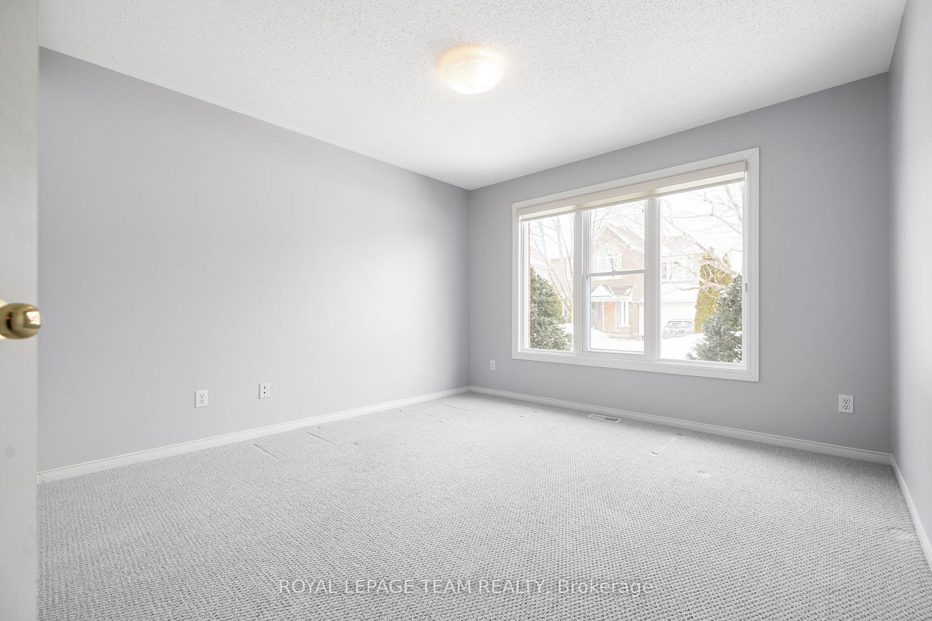 Photo 20 of 8 Bridlegate Place, Ottawa, Craig Henry/Woodvale — HOMEH