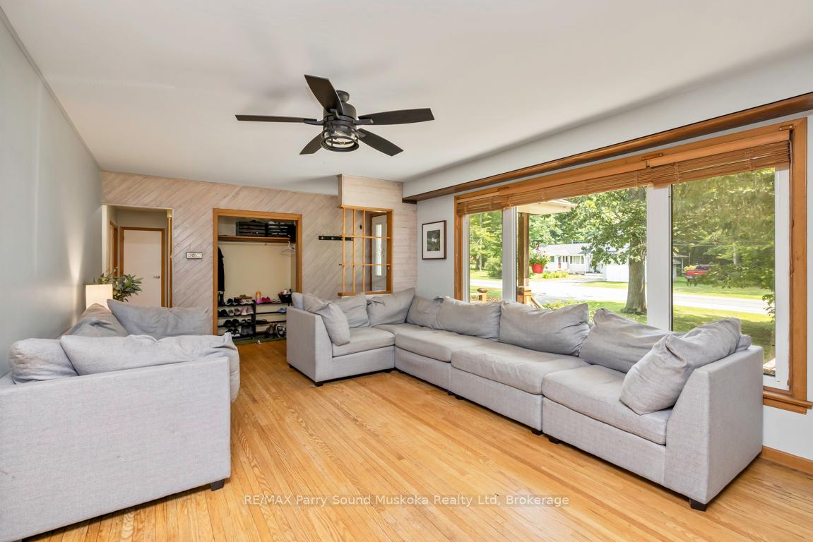 Photo 10 of 20 Sandy Plains Road, Seguin, Humphrey — HOMEH