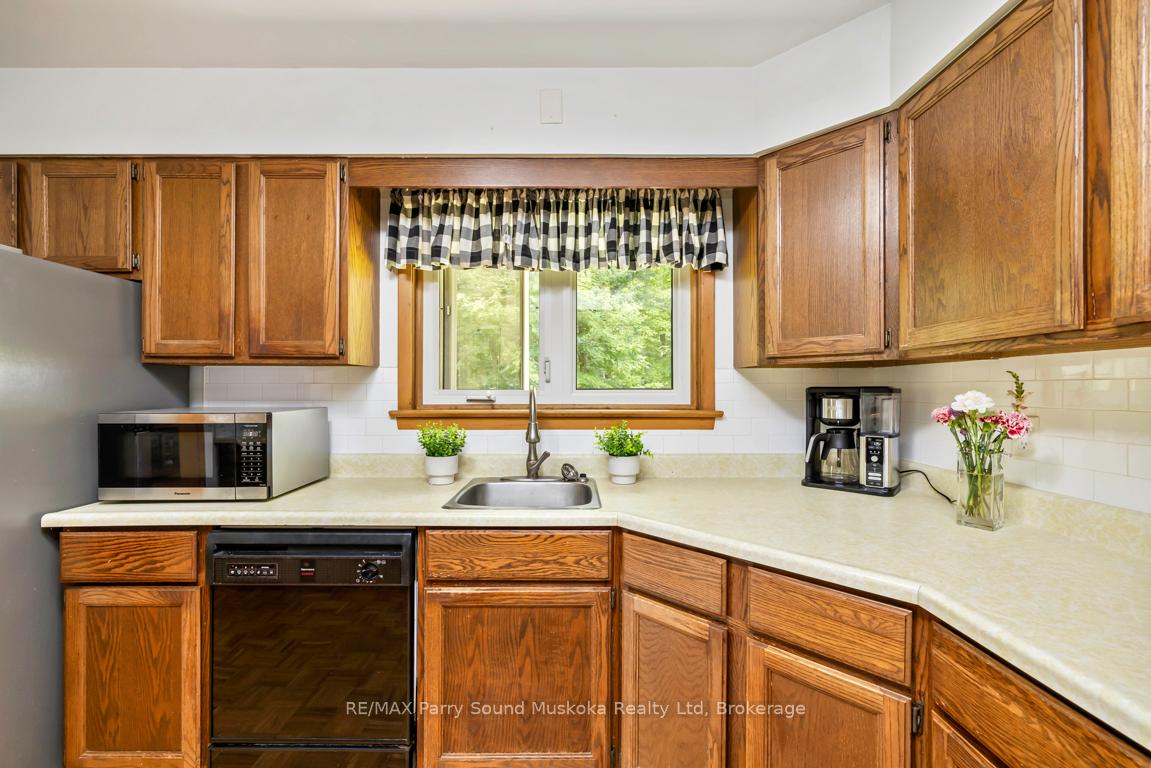 Photo 21 of 20 Sandy Plains Road, Seguin, Humphrey — HOMEH