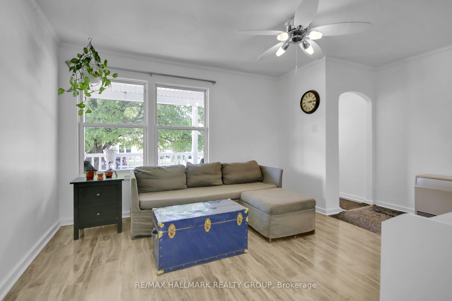 Photo 5 of 39 Beech Street, Smiths Falls — HOMEH