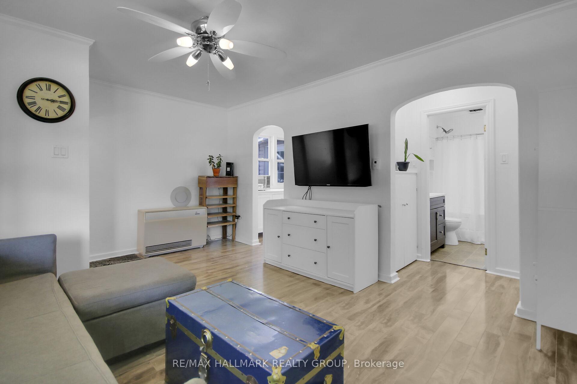 Photo 8 of 39 Beech Street, Smiths Falls — HOMEH