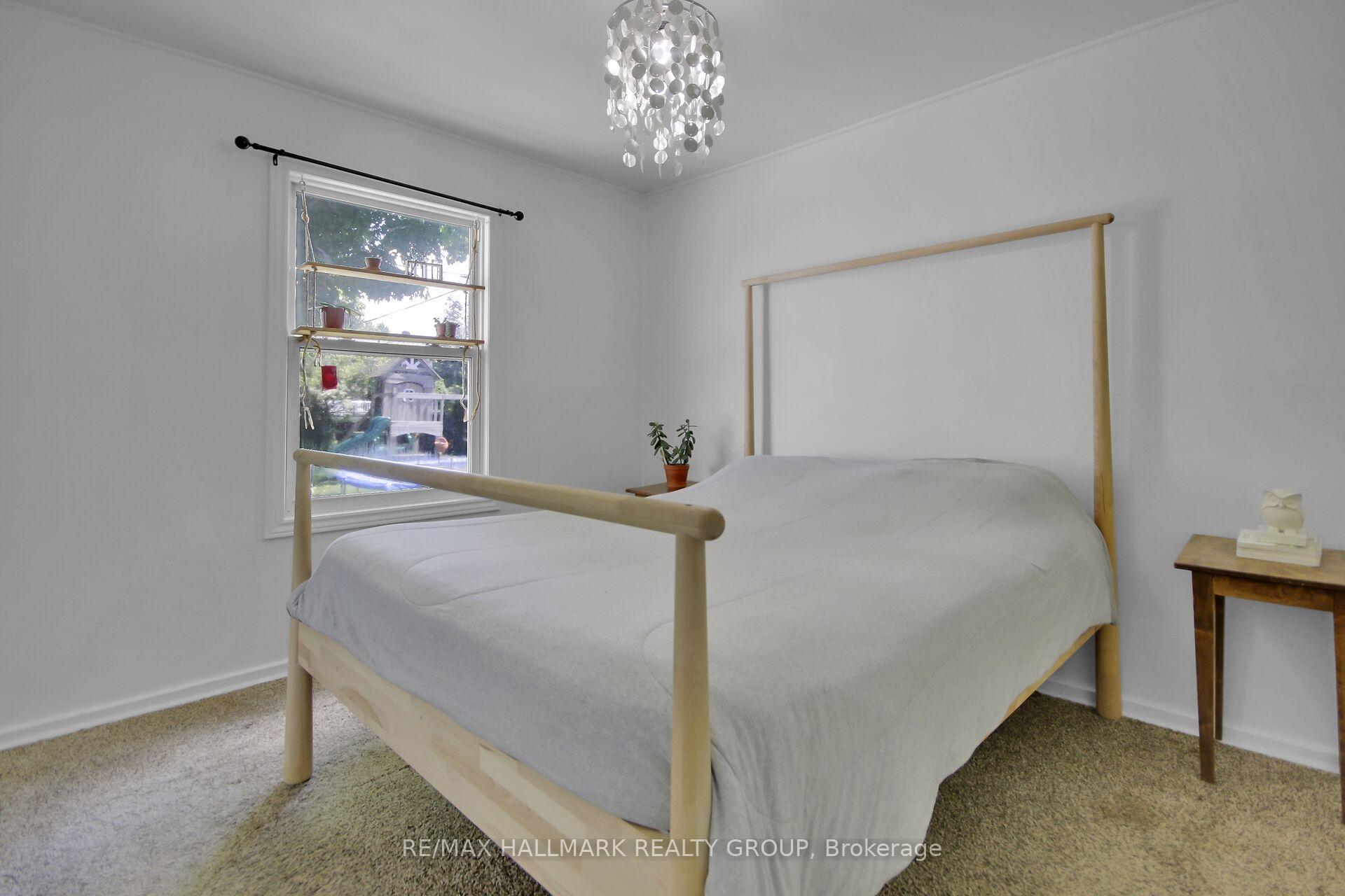 Photo 13 of 39 Beech Street, Smiths Falls — HOMEH