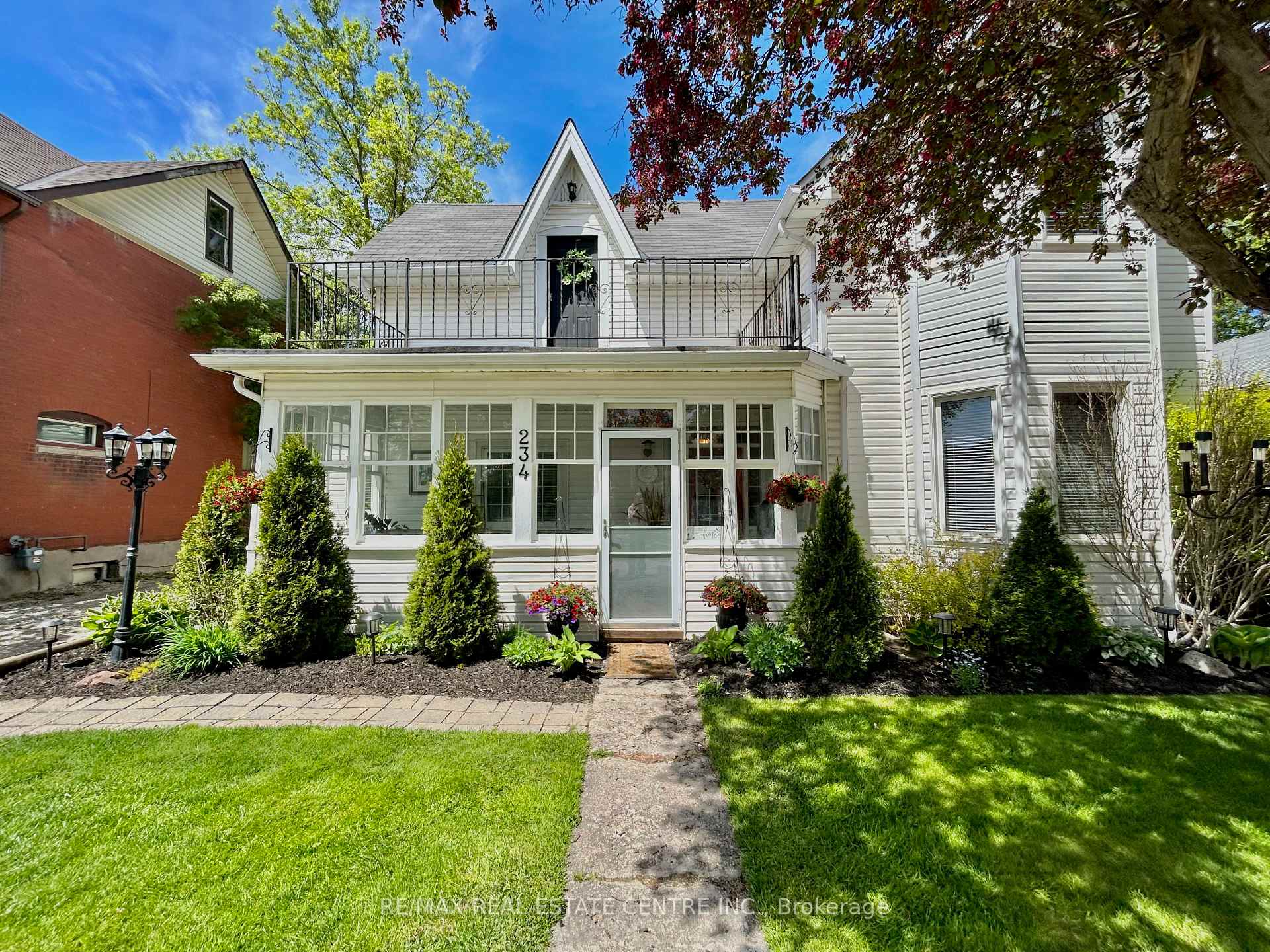 Photo 1 of 234 Main St Street E, Shelburne — HOMEH