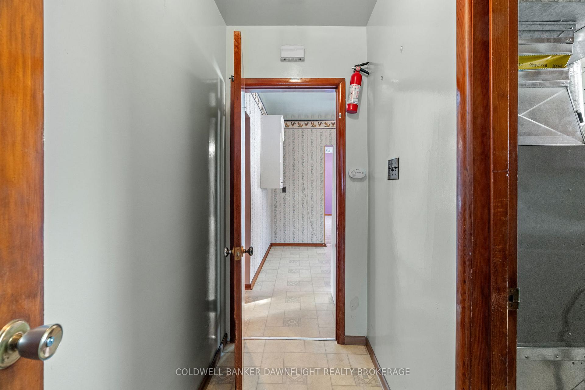 Photo 14 of 121 Victoria Street W, South Huron, Exeter — HOMEH