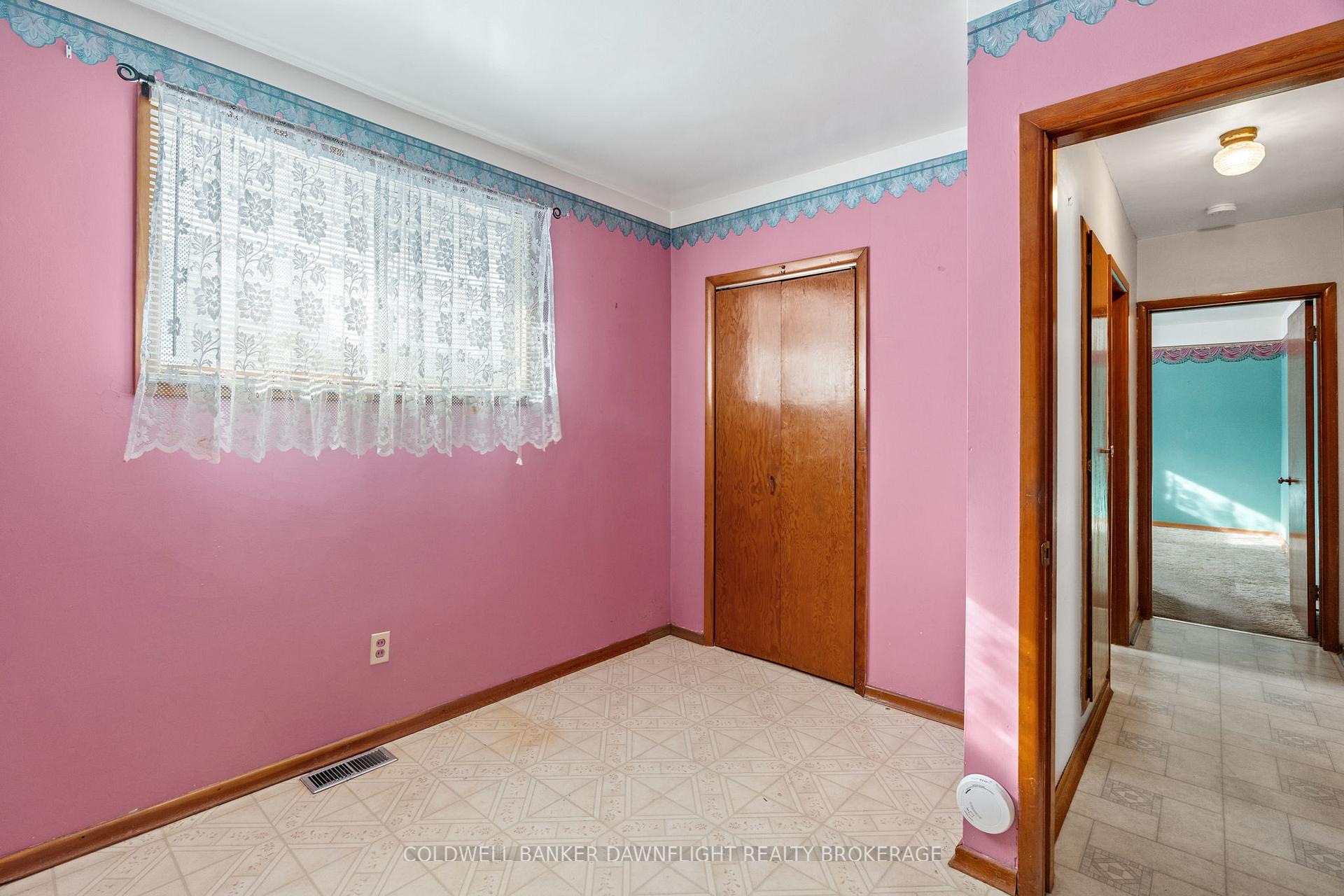 Photo 28 of 121 Victoria Street W, South Huron, Exeter — HOMEH