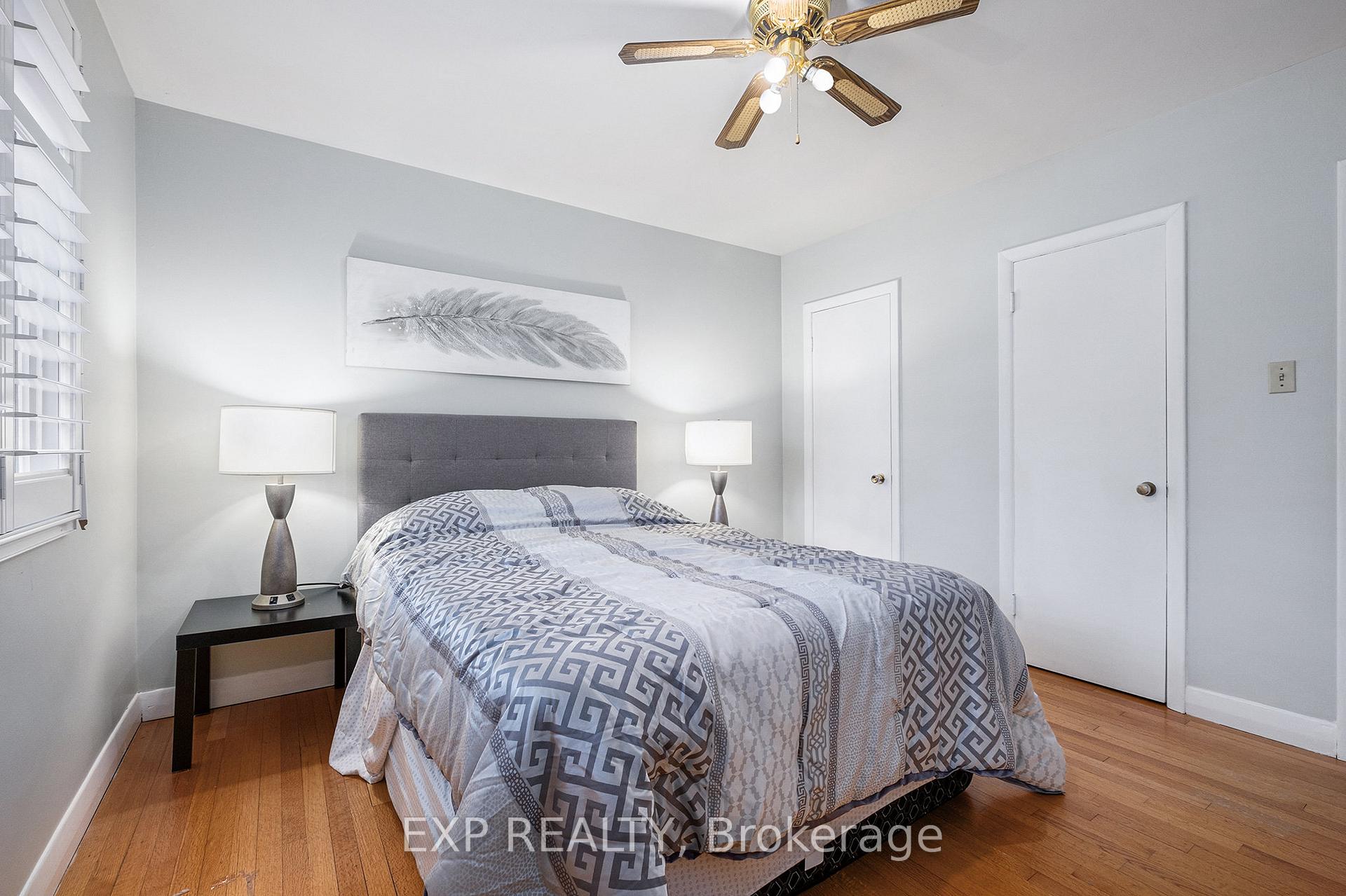 Photo 15 of 28 Roundhay Drive, Ottawa, Manordale — HOMEH