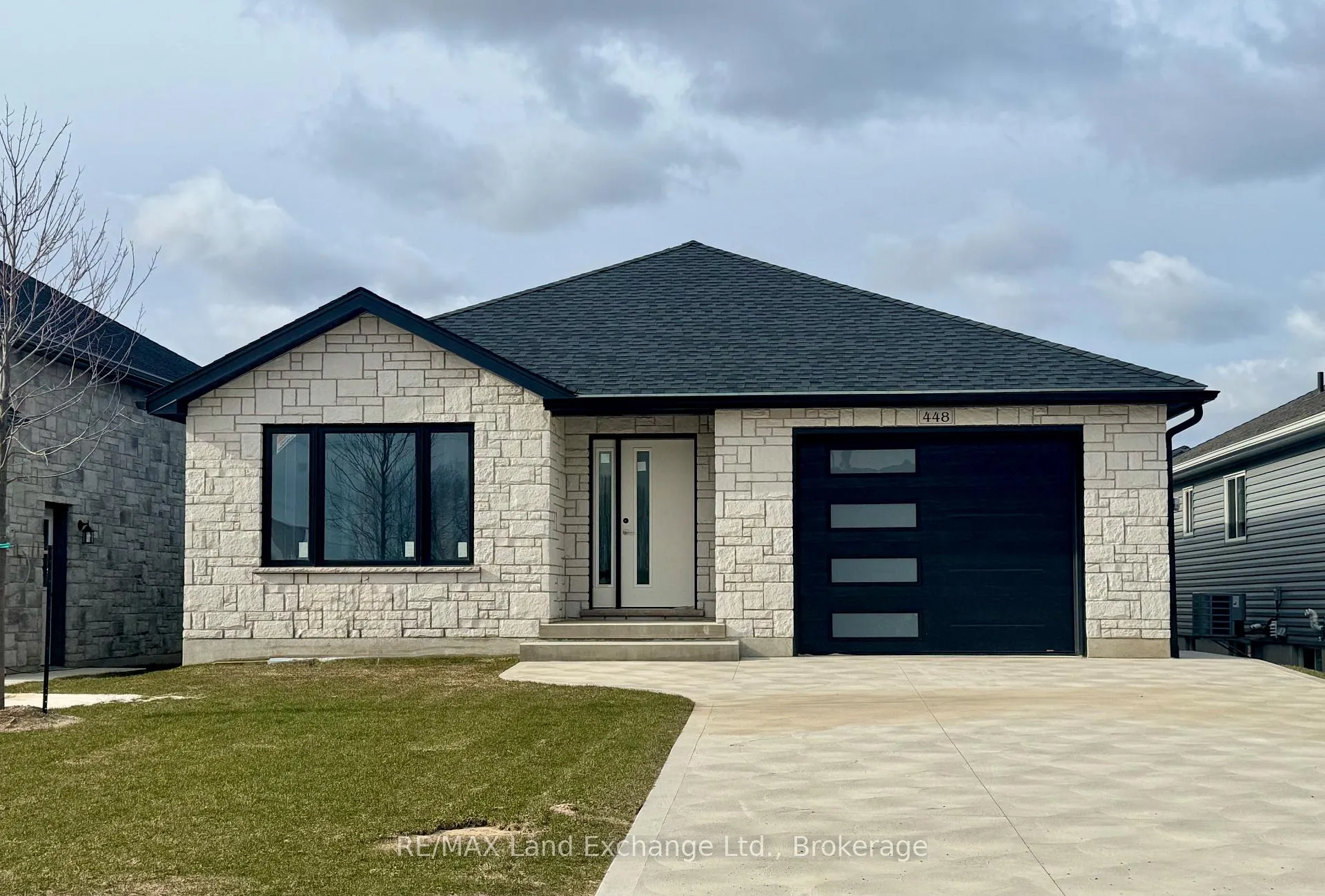 Photo of 448 Burnside Street