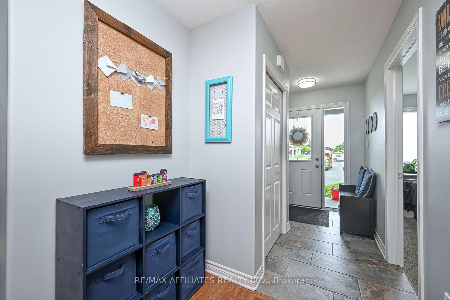 Photo 3 of 225 Wood Avenue, Smiths Falls — HOMEH