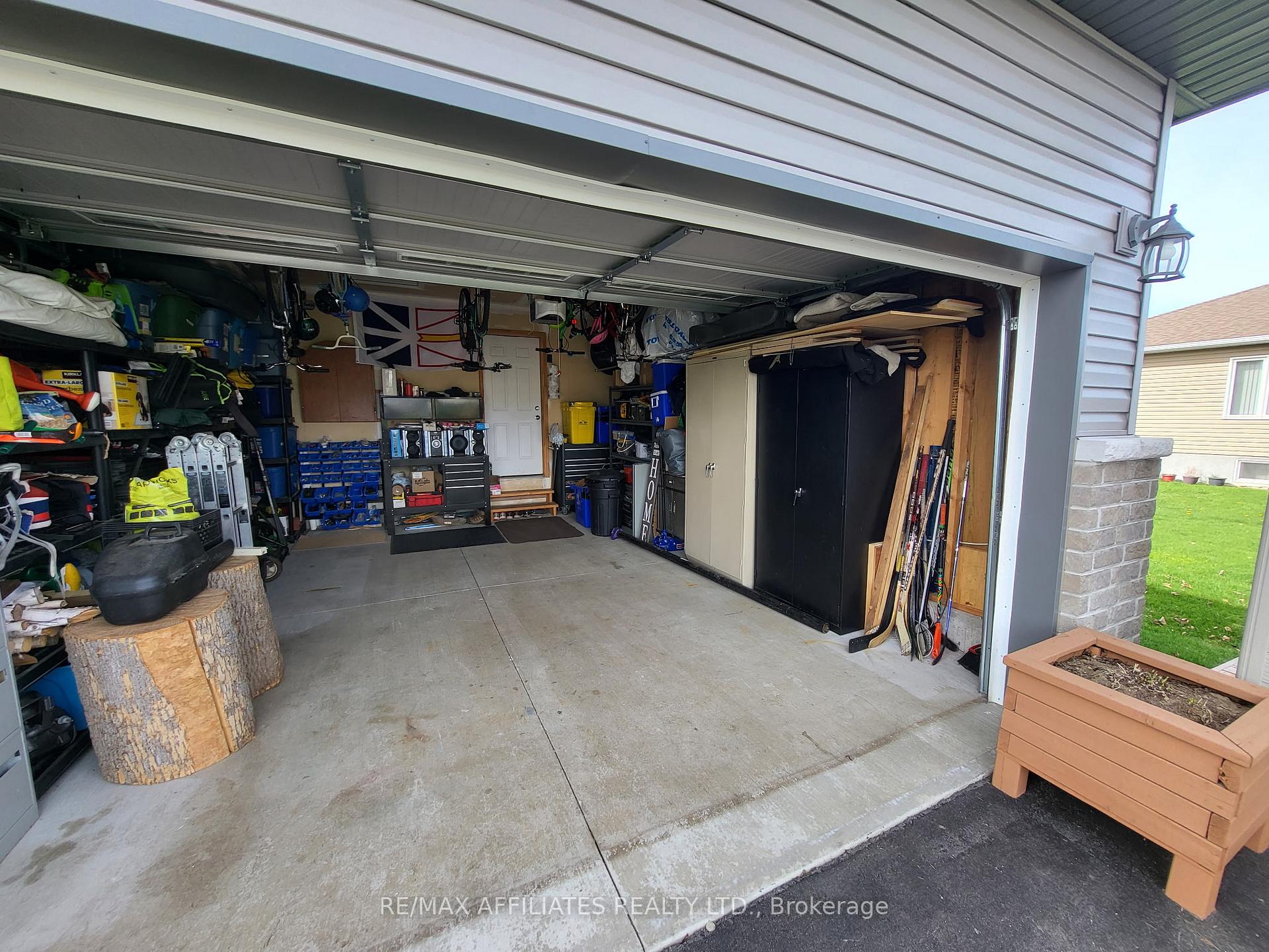 Photo 46 of 225 Wood Avenue, Smiths Falls — HOMEH
