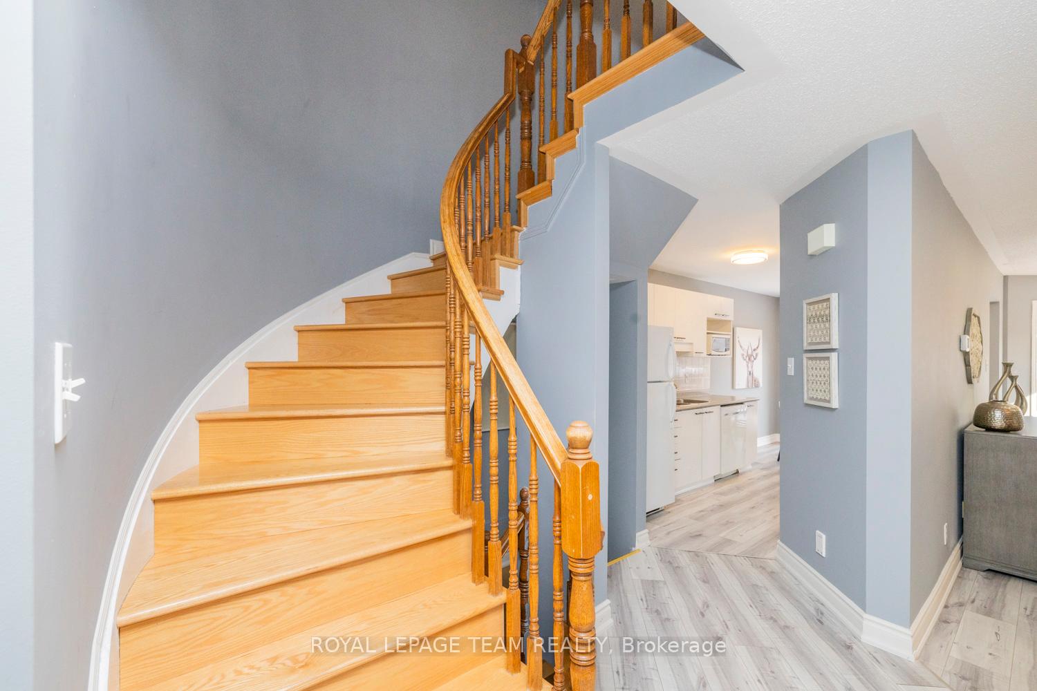 Photo 6 of 116 Thornbury Crescent, Ottawa, Centrepointe — HOMEH