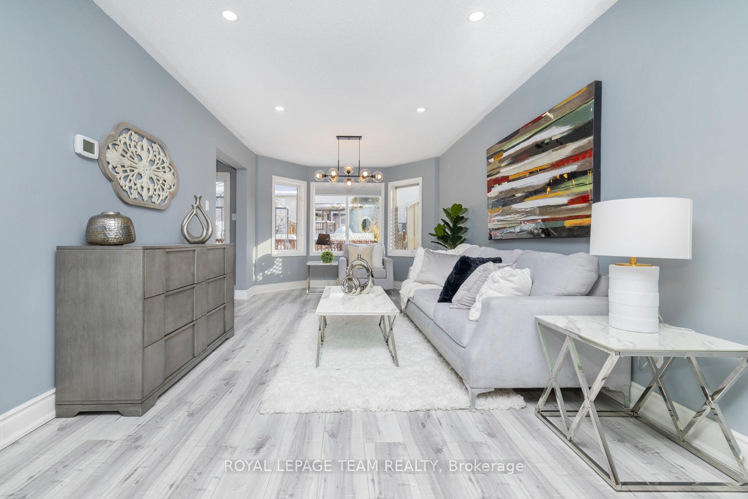 Photo 8 of 116 Thornbury Crescent, Ottawa, Centrepointe — HOMEH