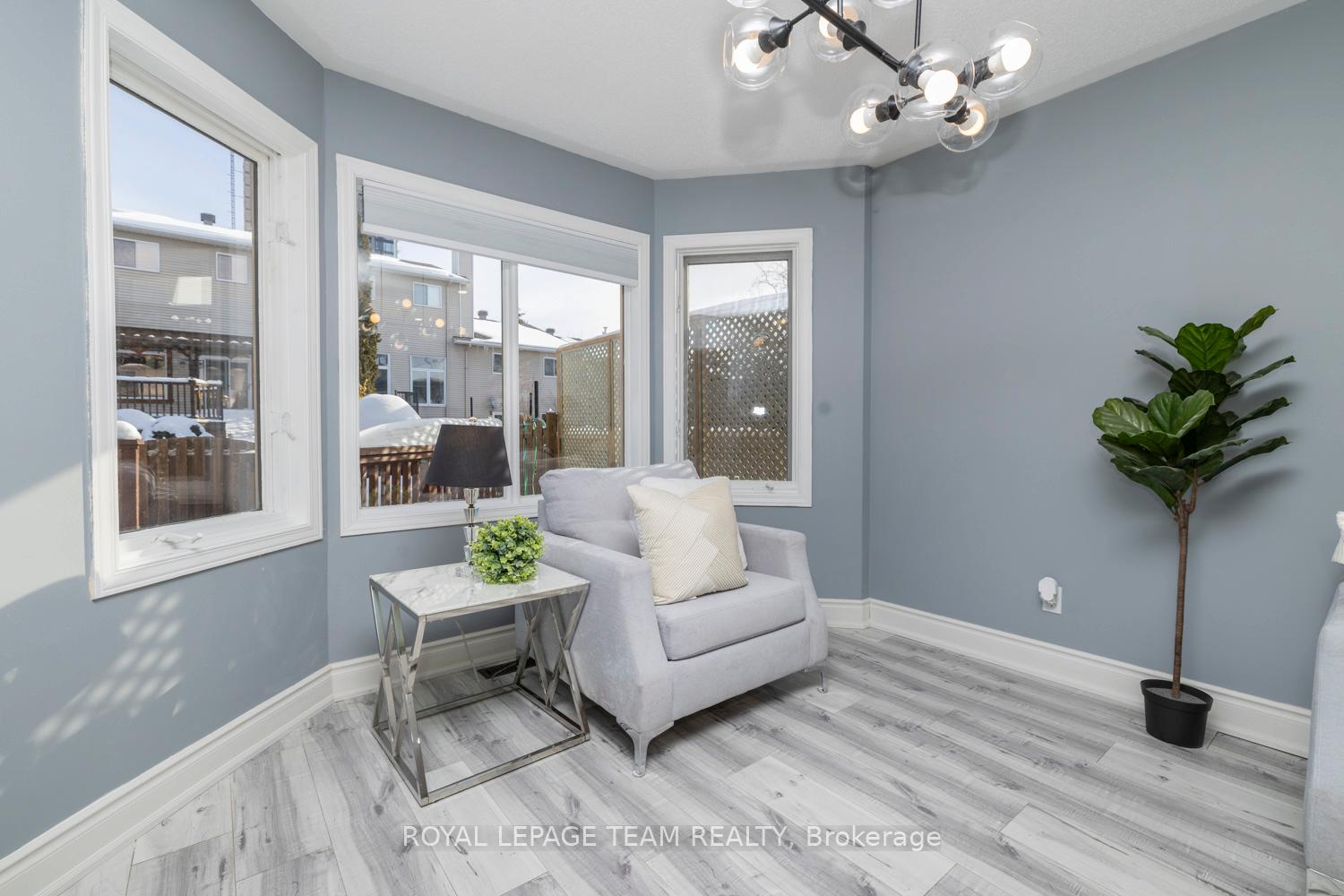 Photo 11 of 116 Thornbury Crescent, Ottawa, Centrepointe — HOMEH