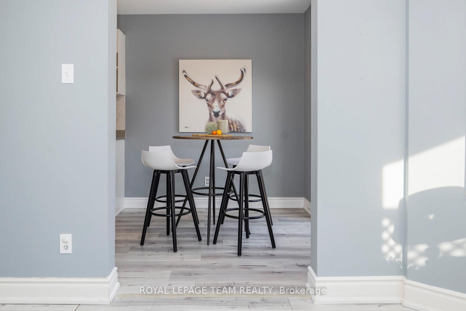Photo 14 of 116 Thornbury Crescent, Ottawa, Centrepointe — HOMEH
