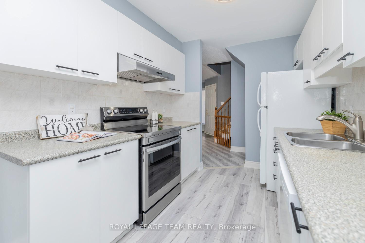 Photo 18 of 116 Thornbury Crescent, Ottawa, Centrepointe — HOMEH