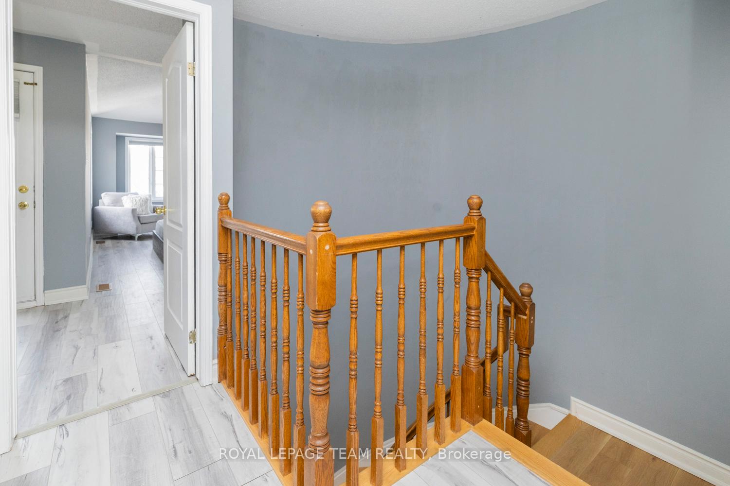 Photo 24 of 116 Thornbury Crescent, Ottawa, Centrepointe — HOMEH