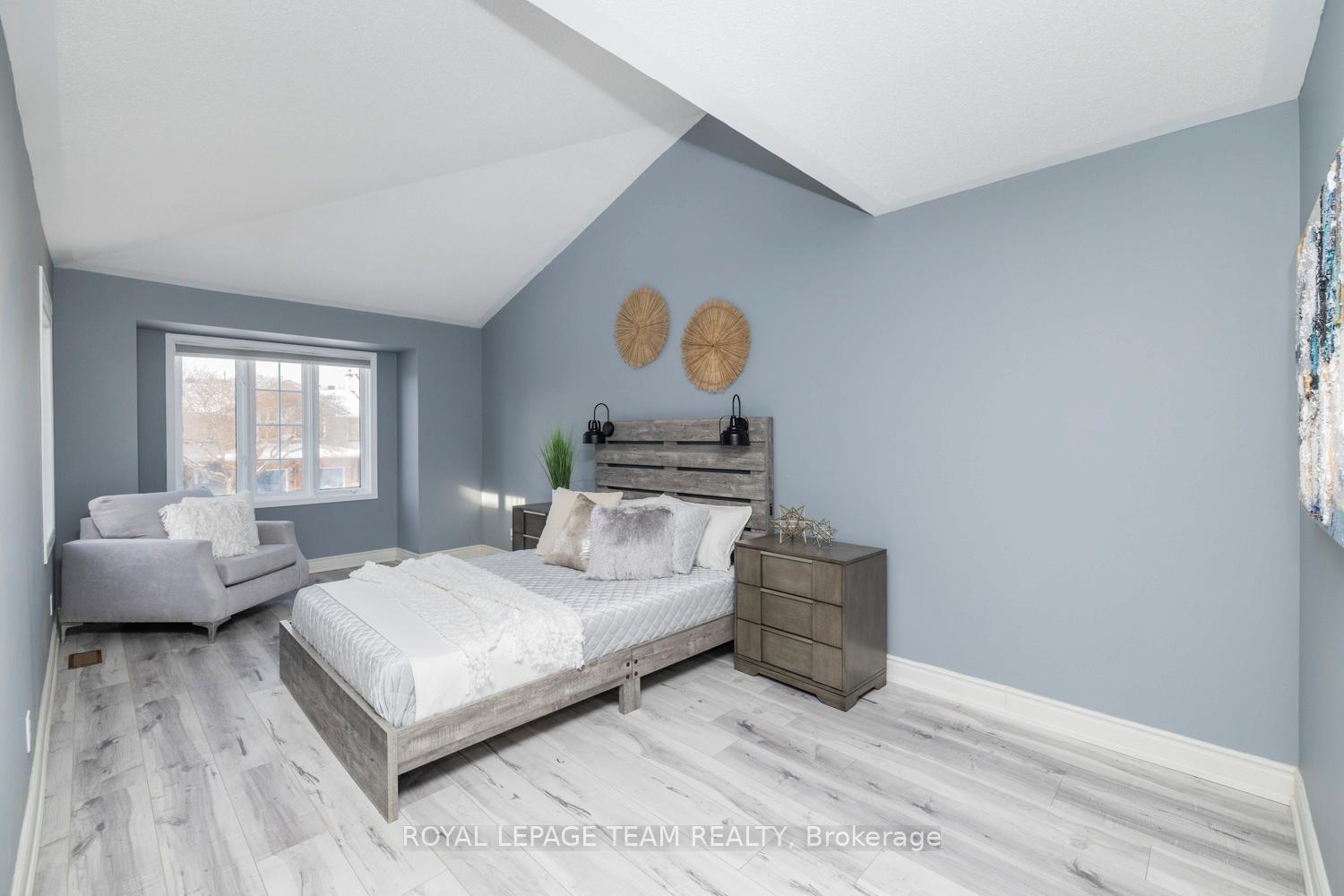 Photo 27 of 116 Thornbury Crescent, Ottawa, Centrepointe — HOMEH