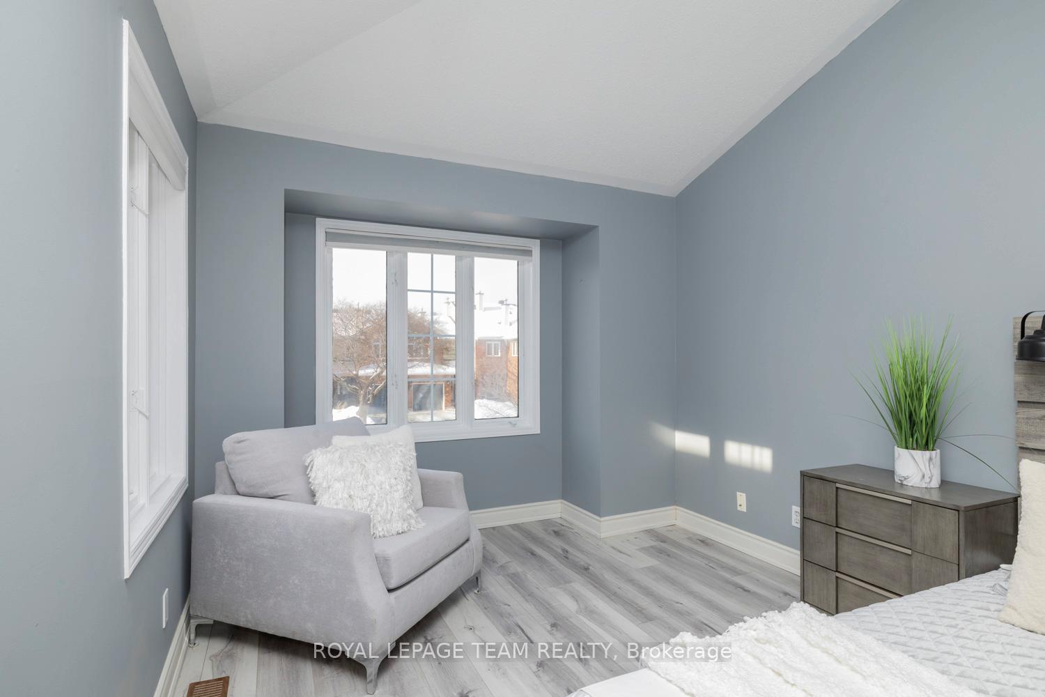 Photo 29 of 116 Thornbury Crescent, Ottawa, Centrepointe — HOMEH