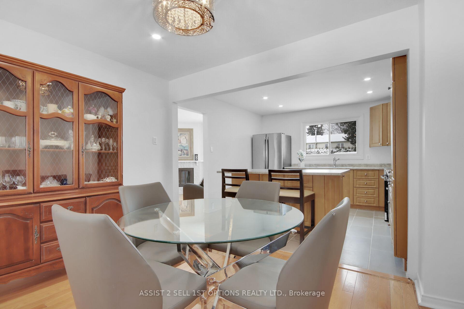 Photo 8 of 60 Shoreham Avenue, Ottawa, Craig Henry/Woodvale — HOMEH