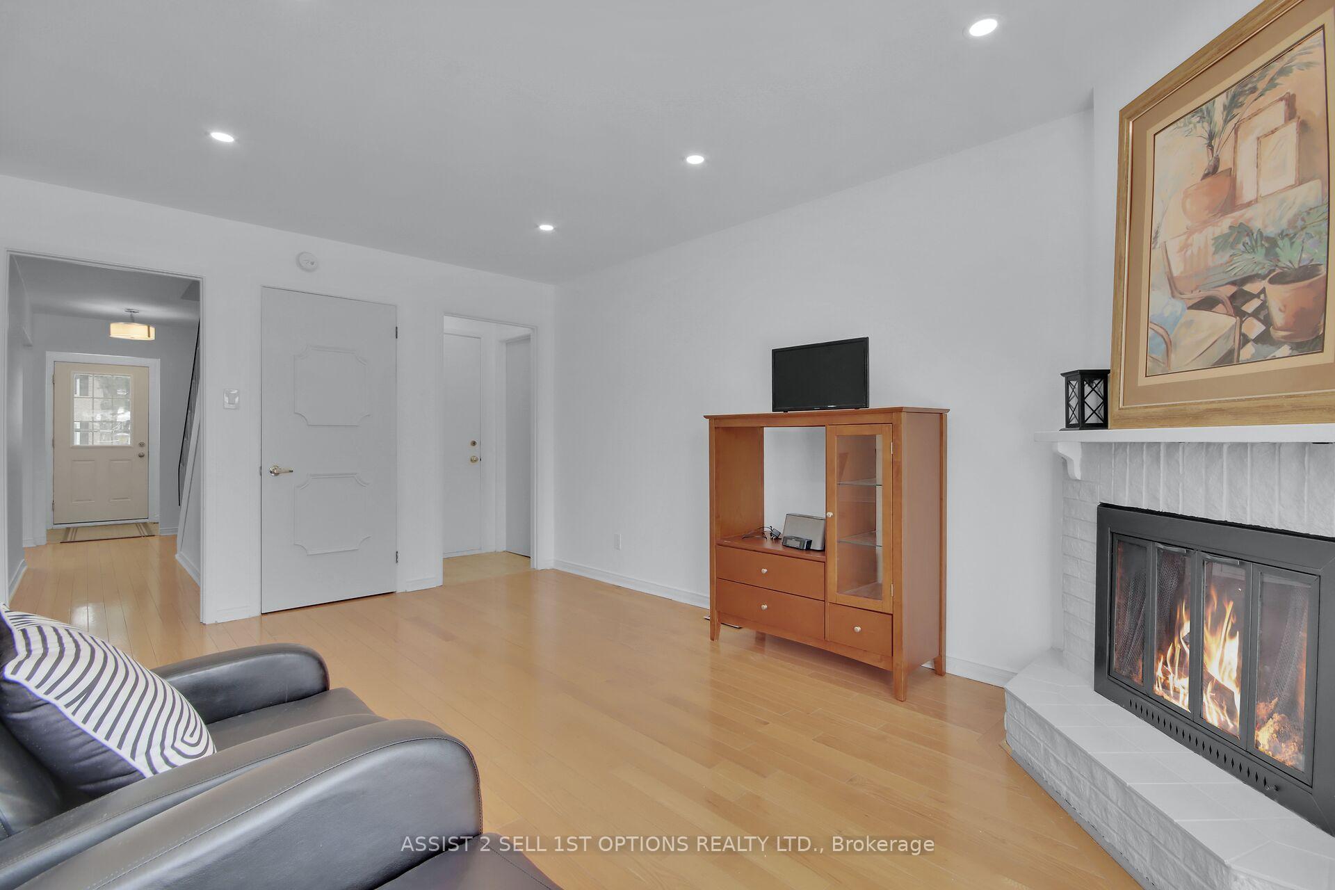 Photo 14 of 60 Shoreham Avenue, Ottawa, Craig Henry/Woodvale — HOMEH