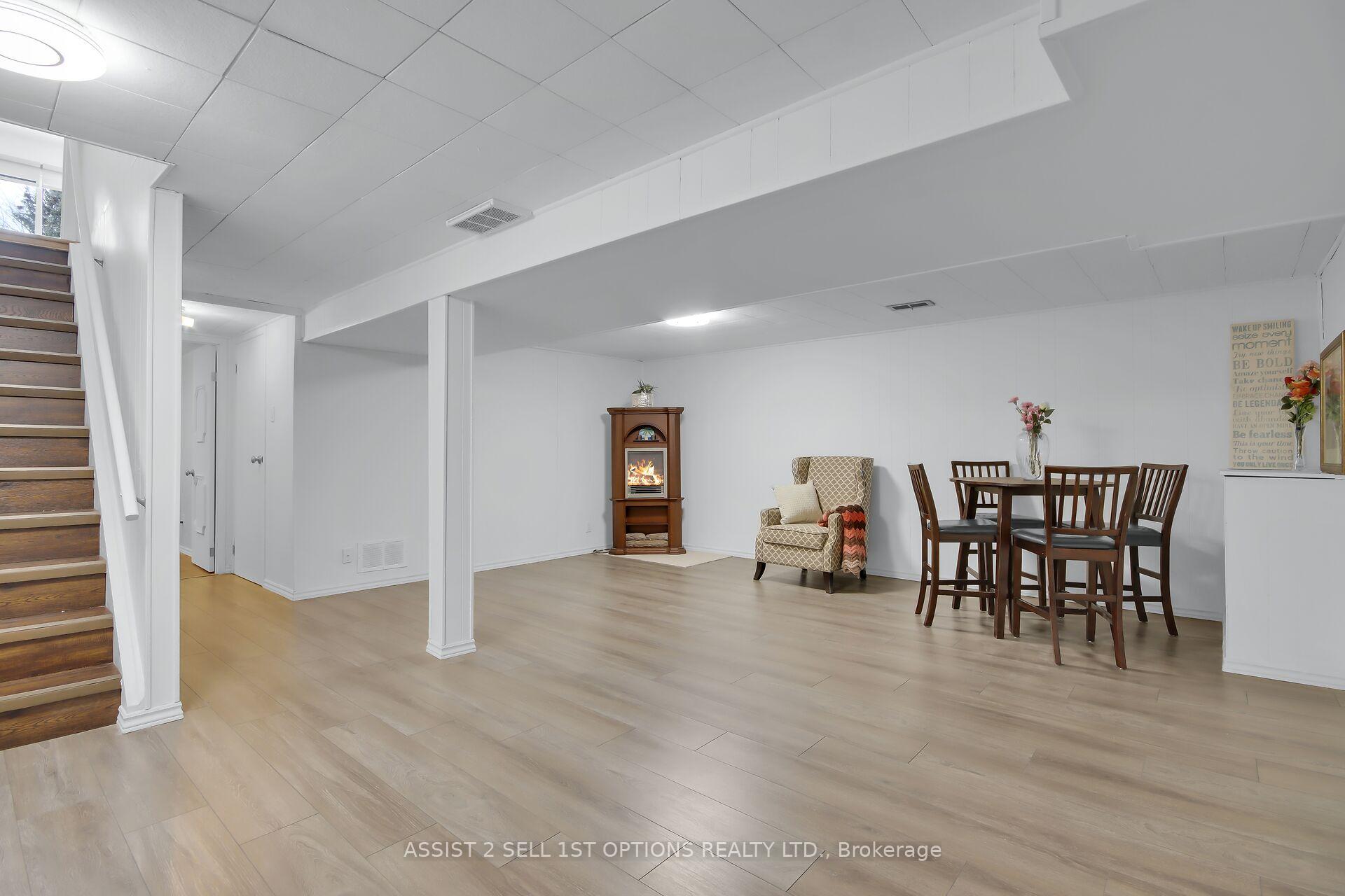 Photo 25 of 60 Shoreham Avenue, Ottawa, Craig Henry/Woodvale — HOMEH
