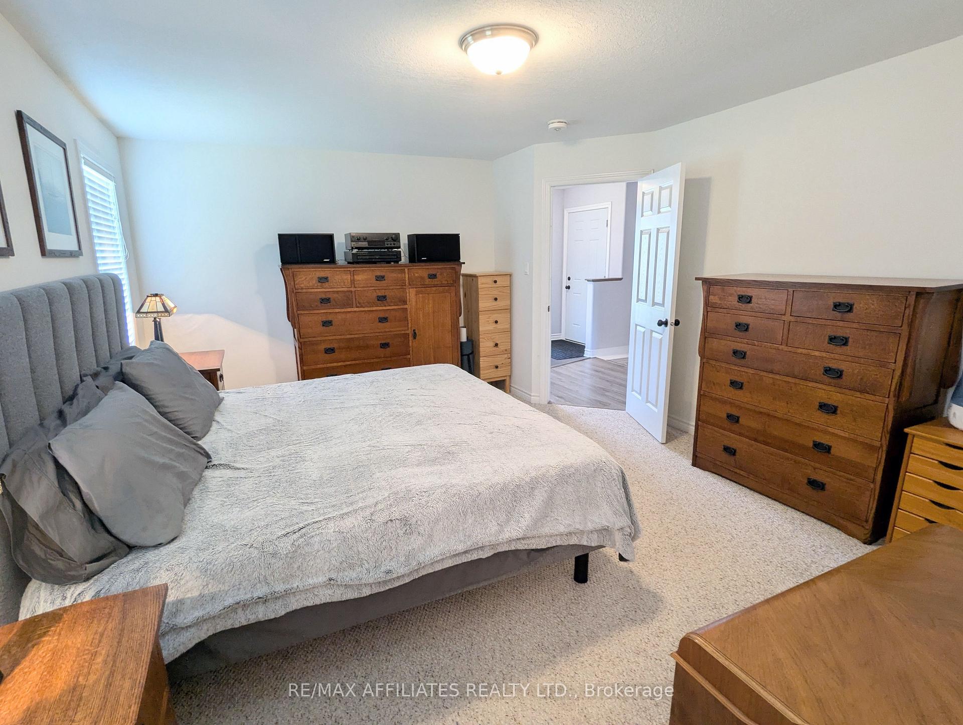 Photo 19 of 228 Wood Avenue, Smiths Falls — HOMEH