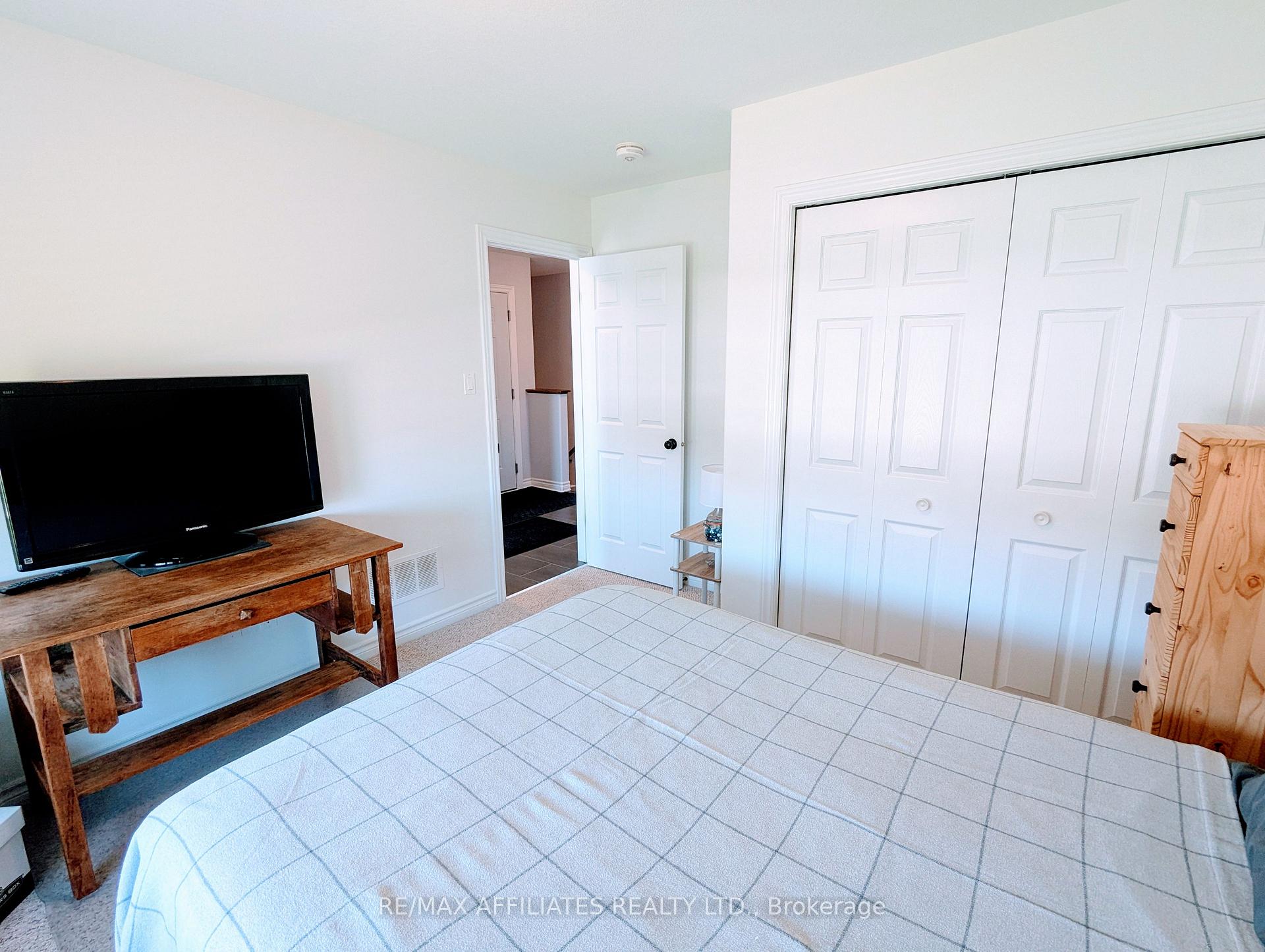Photo 26 of 228 Wood Avenue, Smiths Falls — HOMEH
