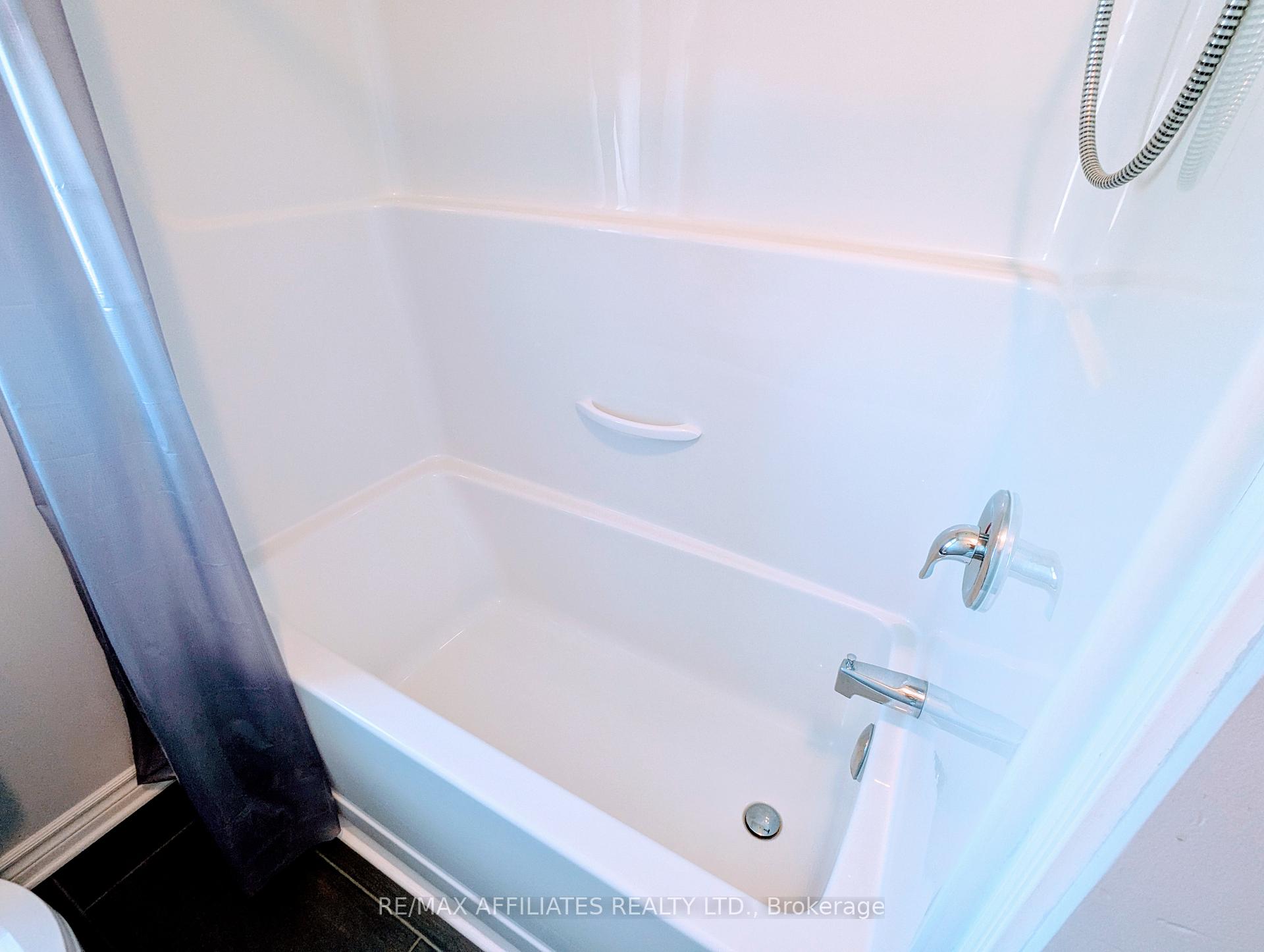 Photo 28 of 228 Wood Avenue, Smiths Falls — HOMEH